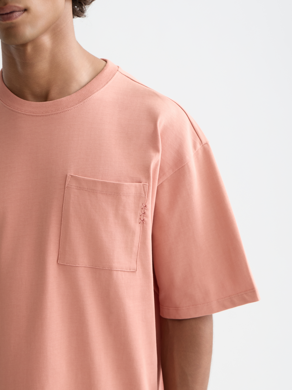 Seasonal Core 3 Crosses Chest Pocket Loose-Fit T-Shirt