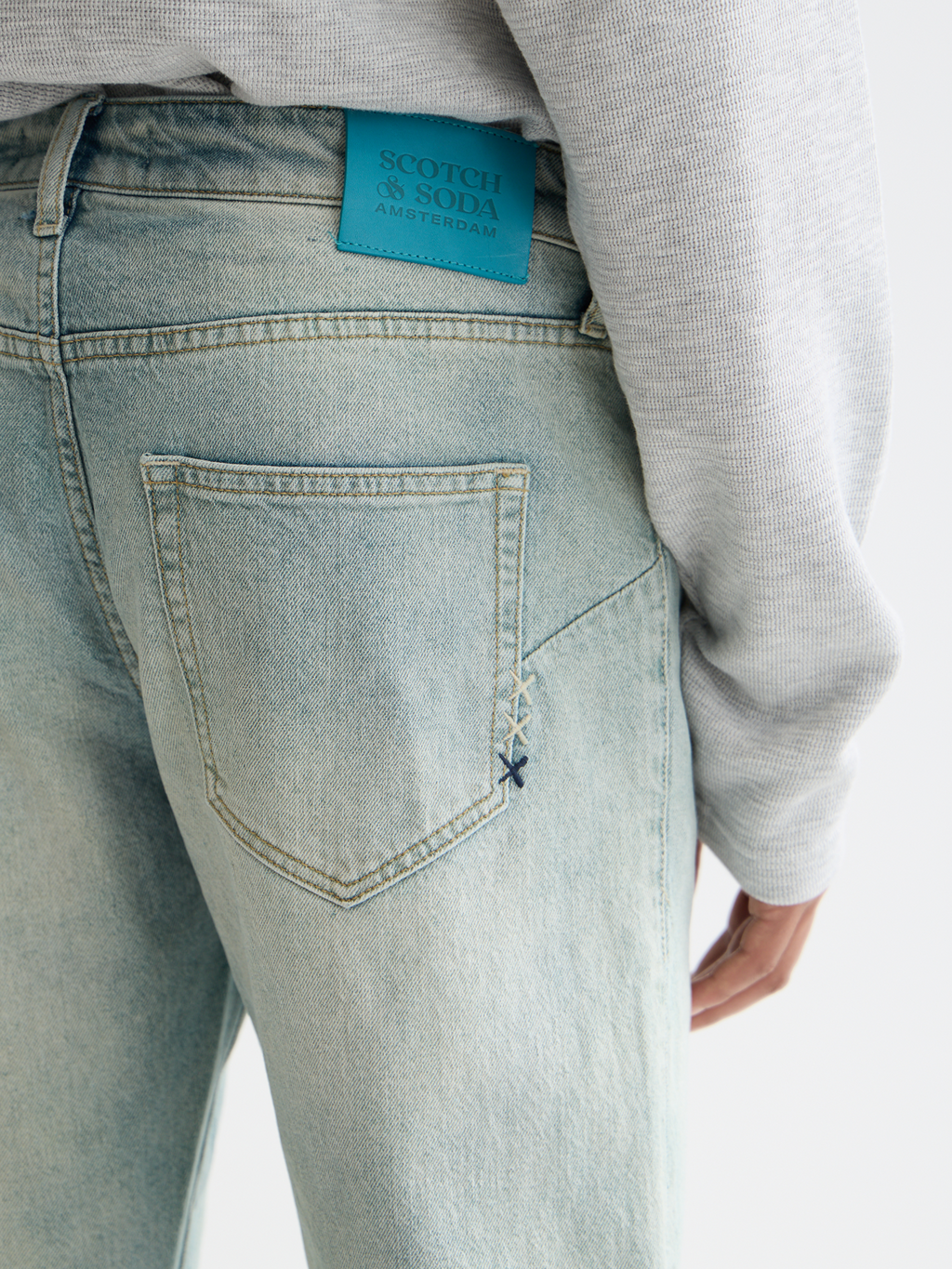 The Zee Straight Jeans