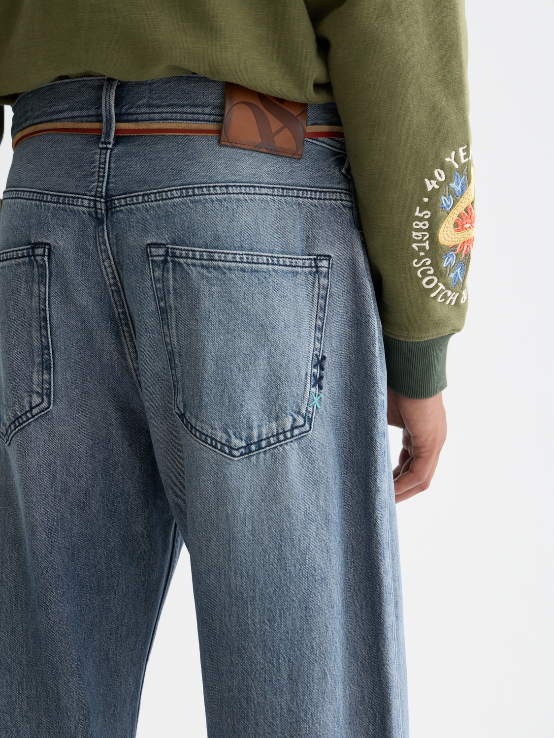 The Pitch Loose Jeans