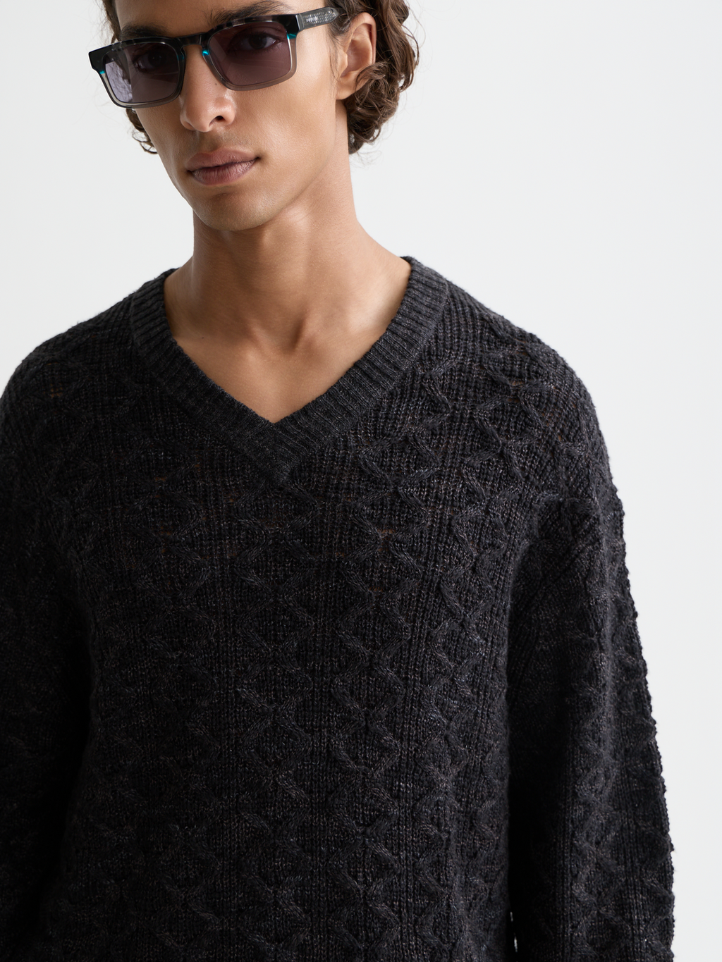 V-Neck Cable Loose-Fit Pullover