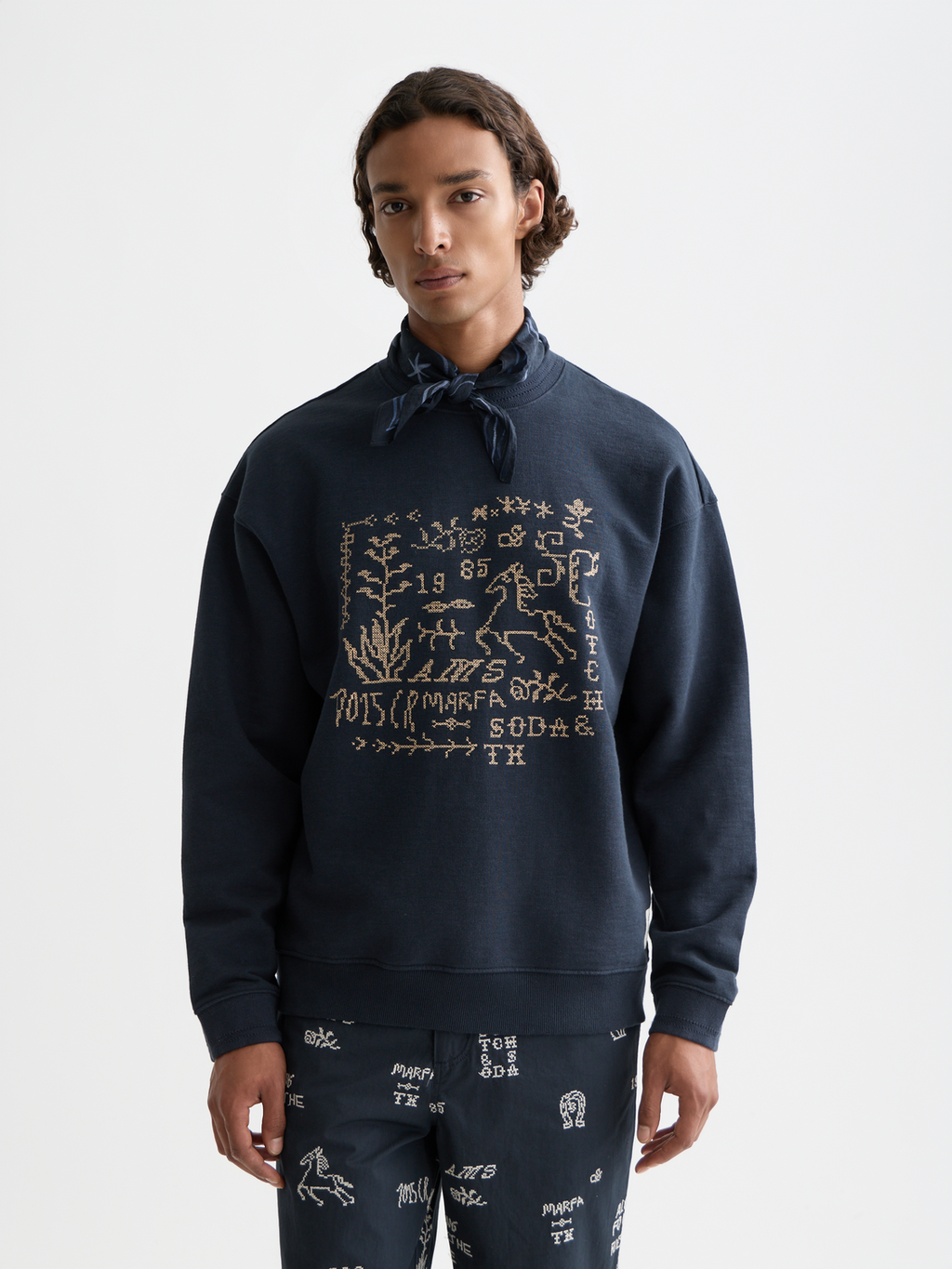 Cross Stitch Artwork Relaxed-Fit Sweatshirt