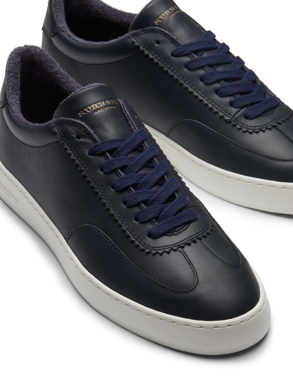 Plakka Leather Sneaker