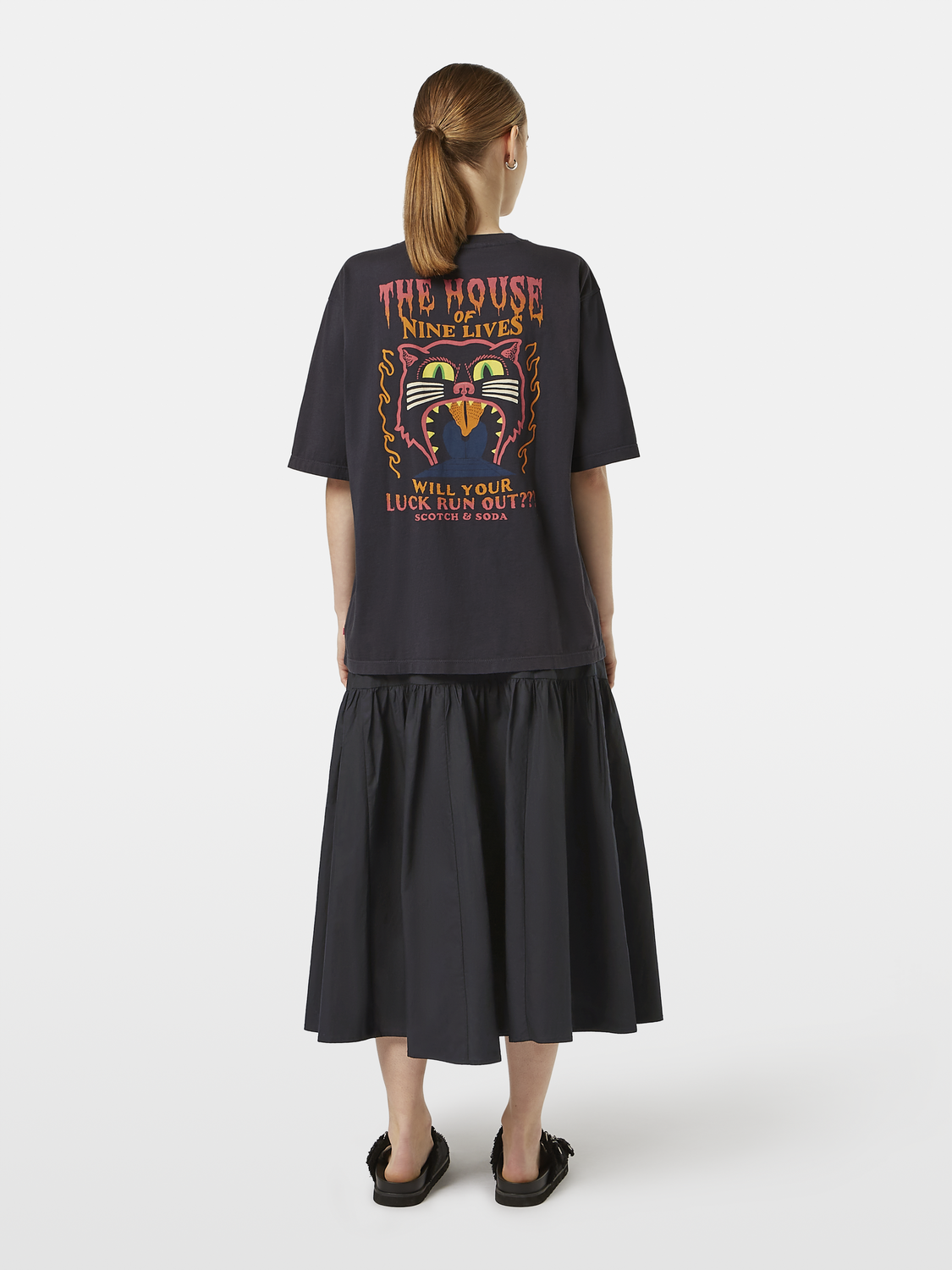 Loose-Fit Artwork T-Shirt