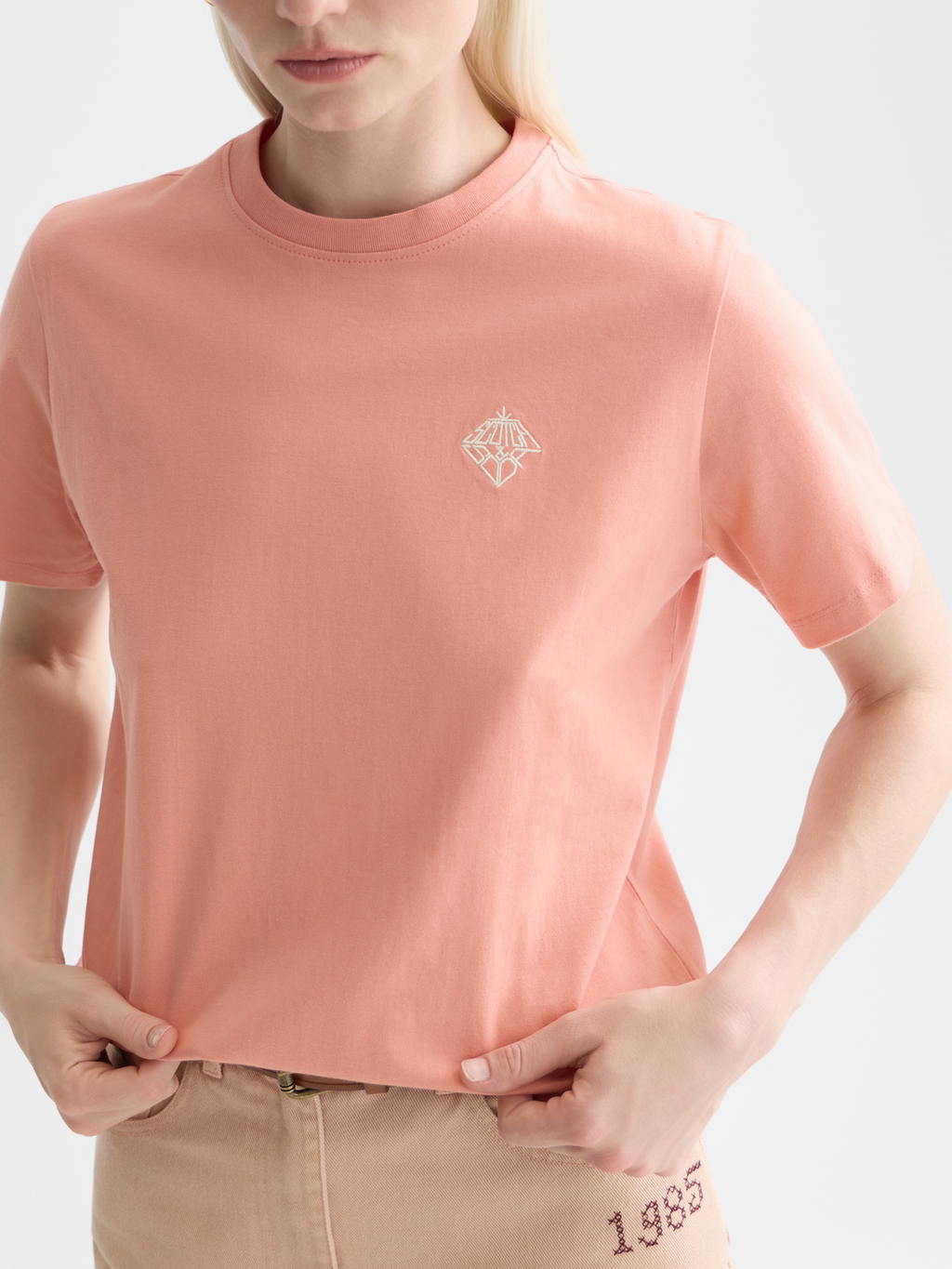 Regular Fit T-Shirt With Chest Artwork