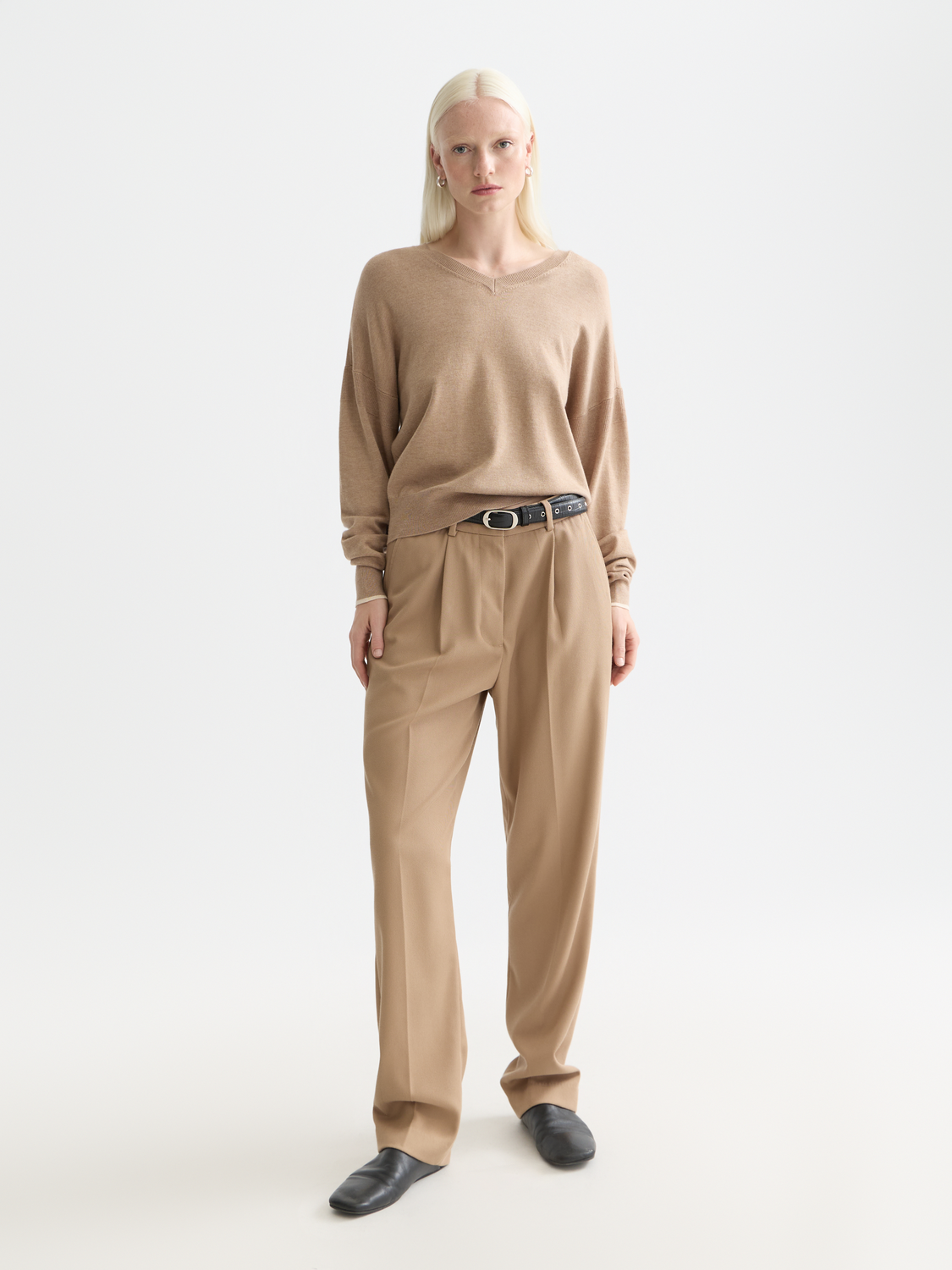 V-Neck Relaxed Pullover