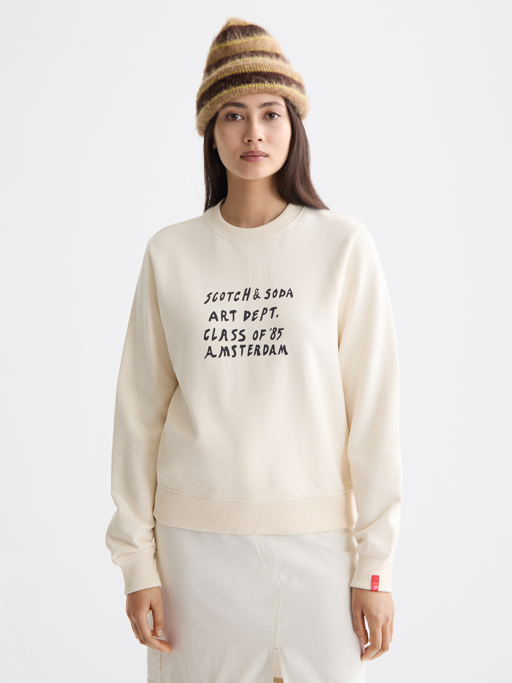Regular Fit Sweatshirt With Chest Artwork