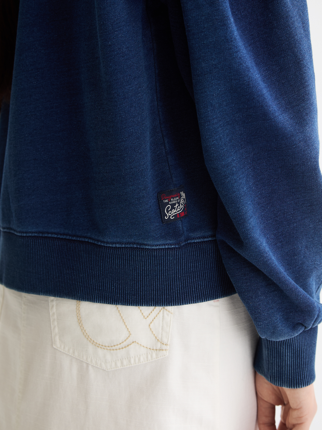Washed Indigo Crew Neck Sweatshirt With Balloon Sleeves