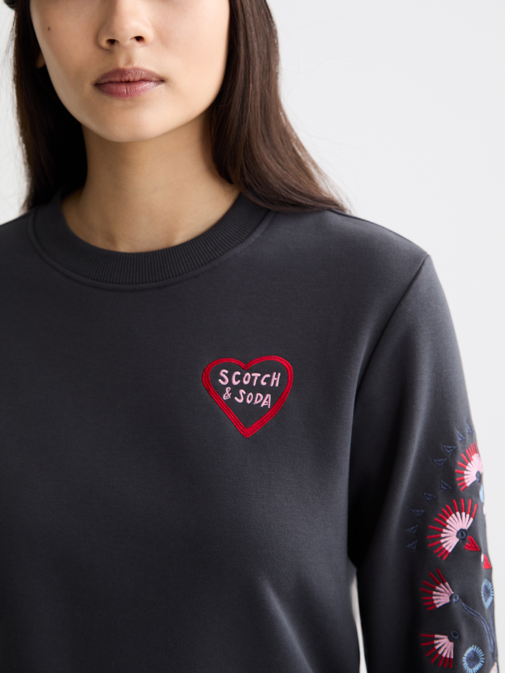 Embroidered Regular Fit Sweatshirt – Scotch & Soda Embroidered Regular Fit Sweatshirt – Scotch & Soda