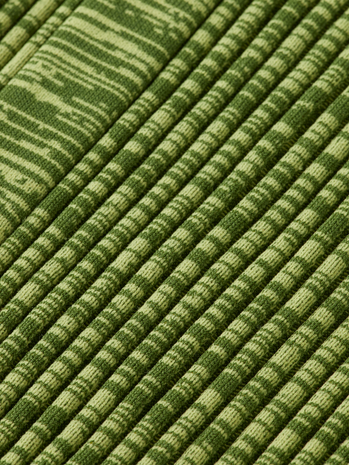 Ribbed knitted maxi skirt