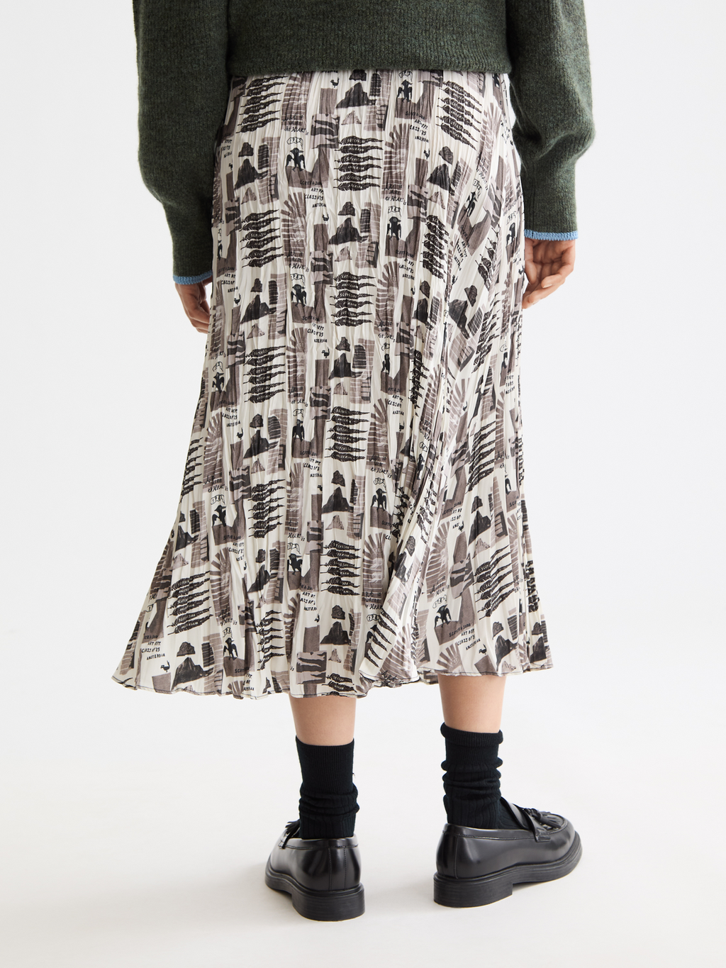 Pleated Crinkle Skirt