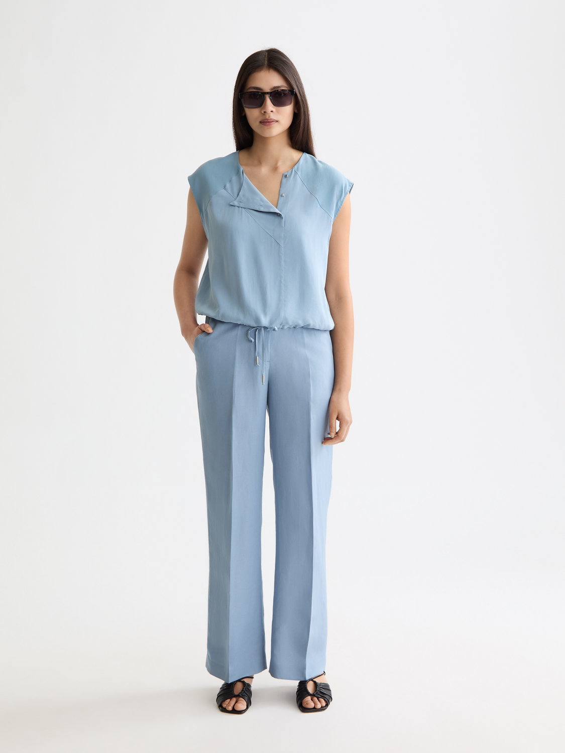 Edie - High Rise Wide Leg Drapey Pant