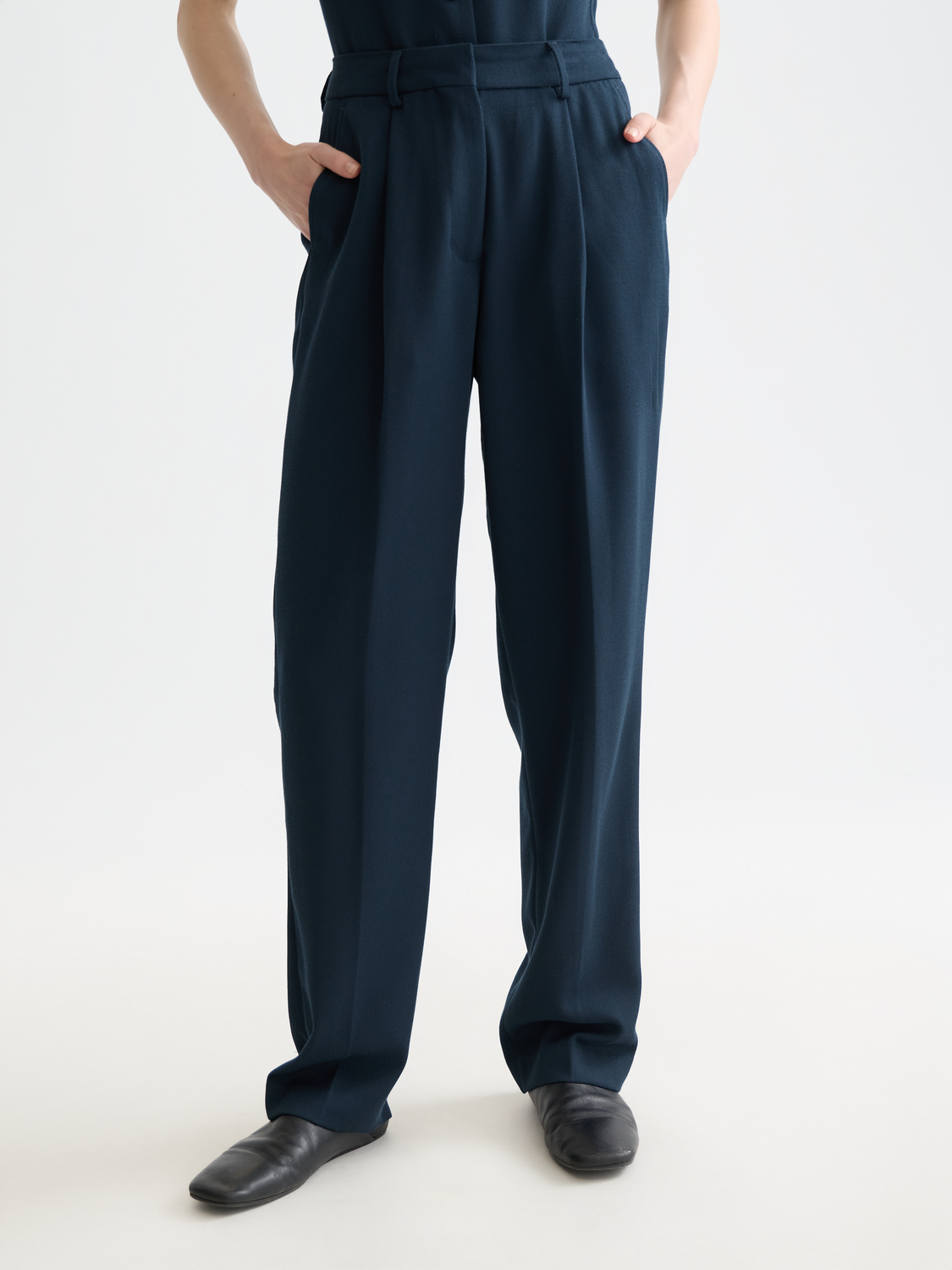 Robyn - High Rise Tapered Leg Pants
