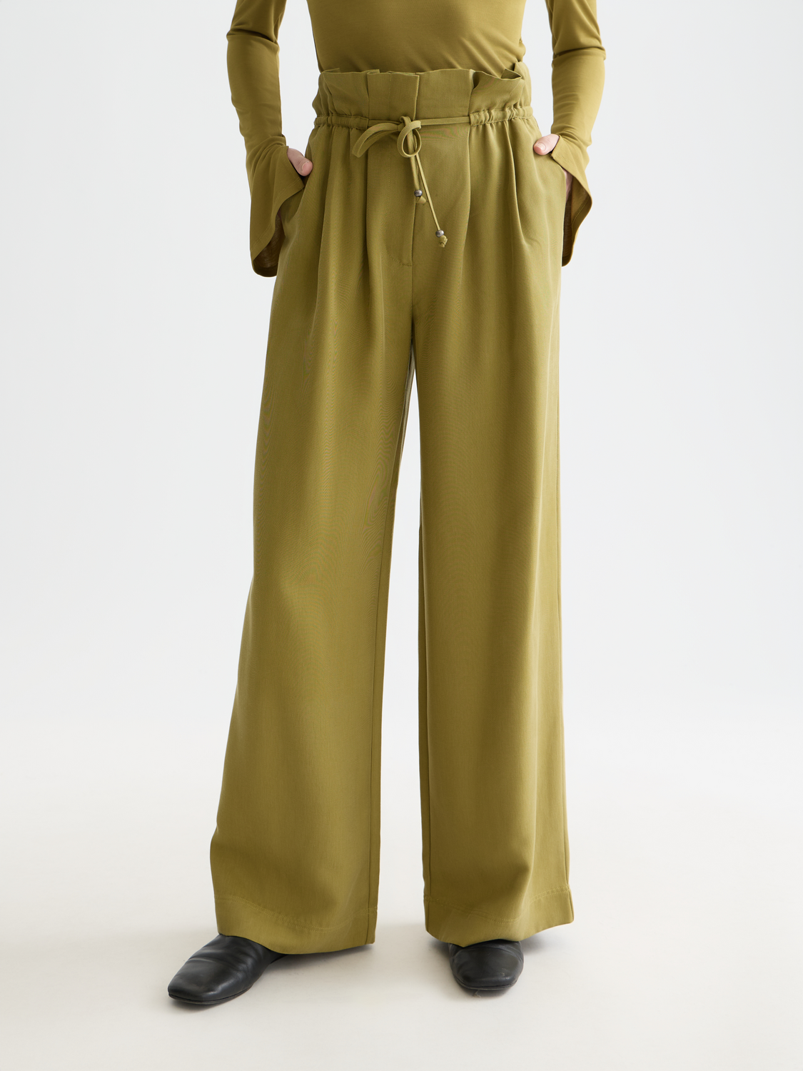 June - High Rise Wide Leg Twill Paperbag Pants