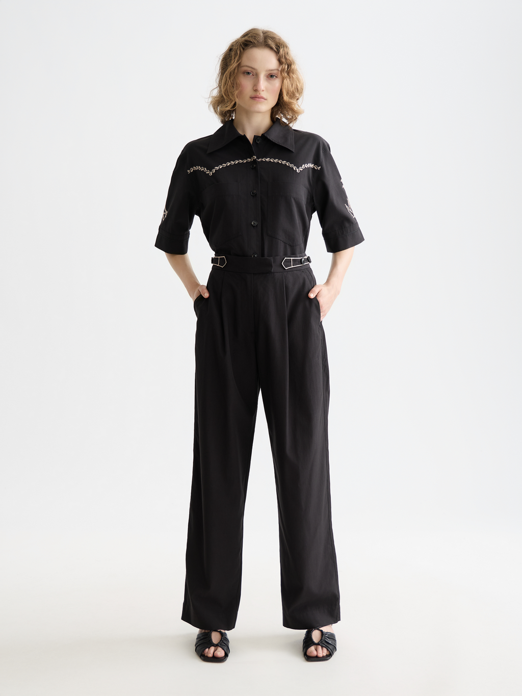 Quinn - Mid Rise Wide Leg Pants With Cross-Stitching