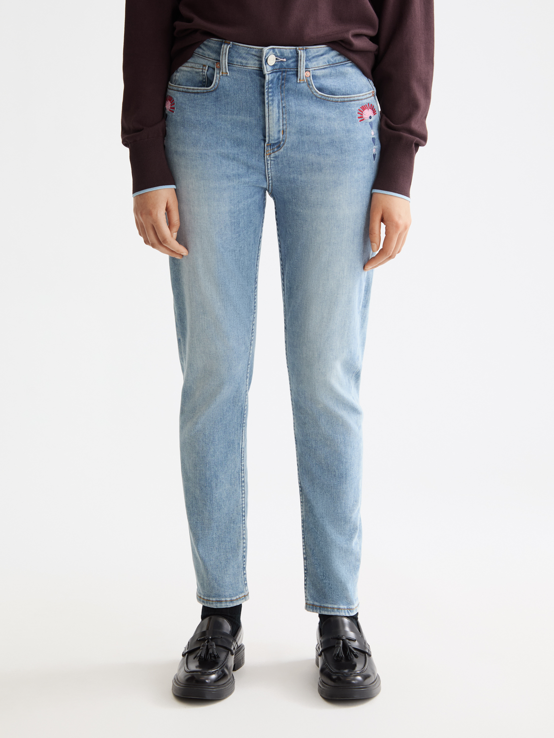 High Five Slim Jeans — Breakdance