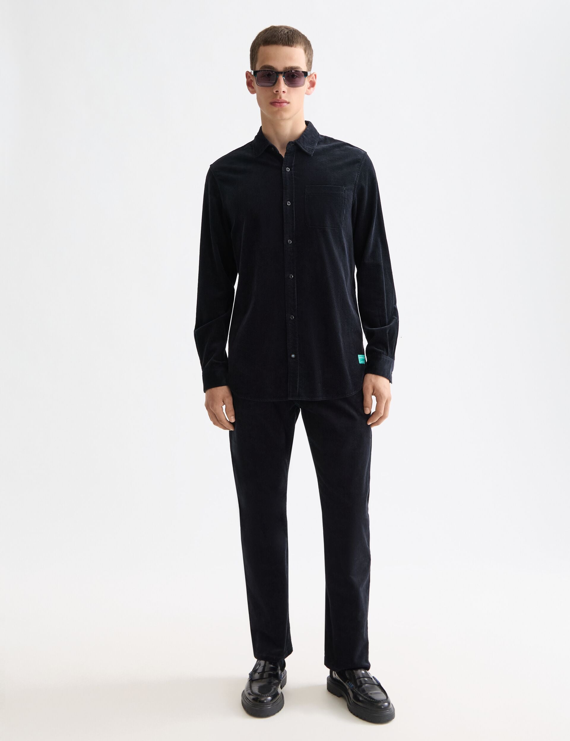 The Zee straight pants in coloured corduroy