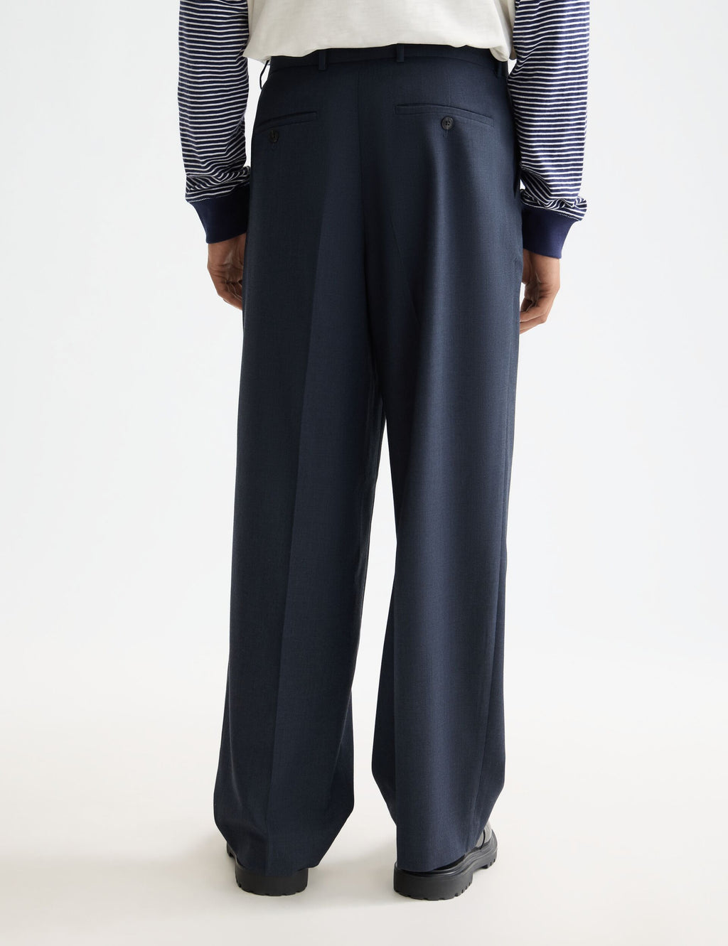 Yarn-dyed cool wool-blend baggy fit chino