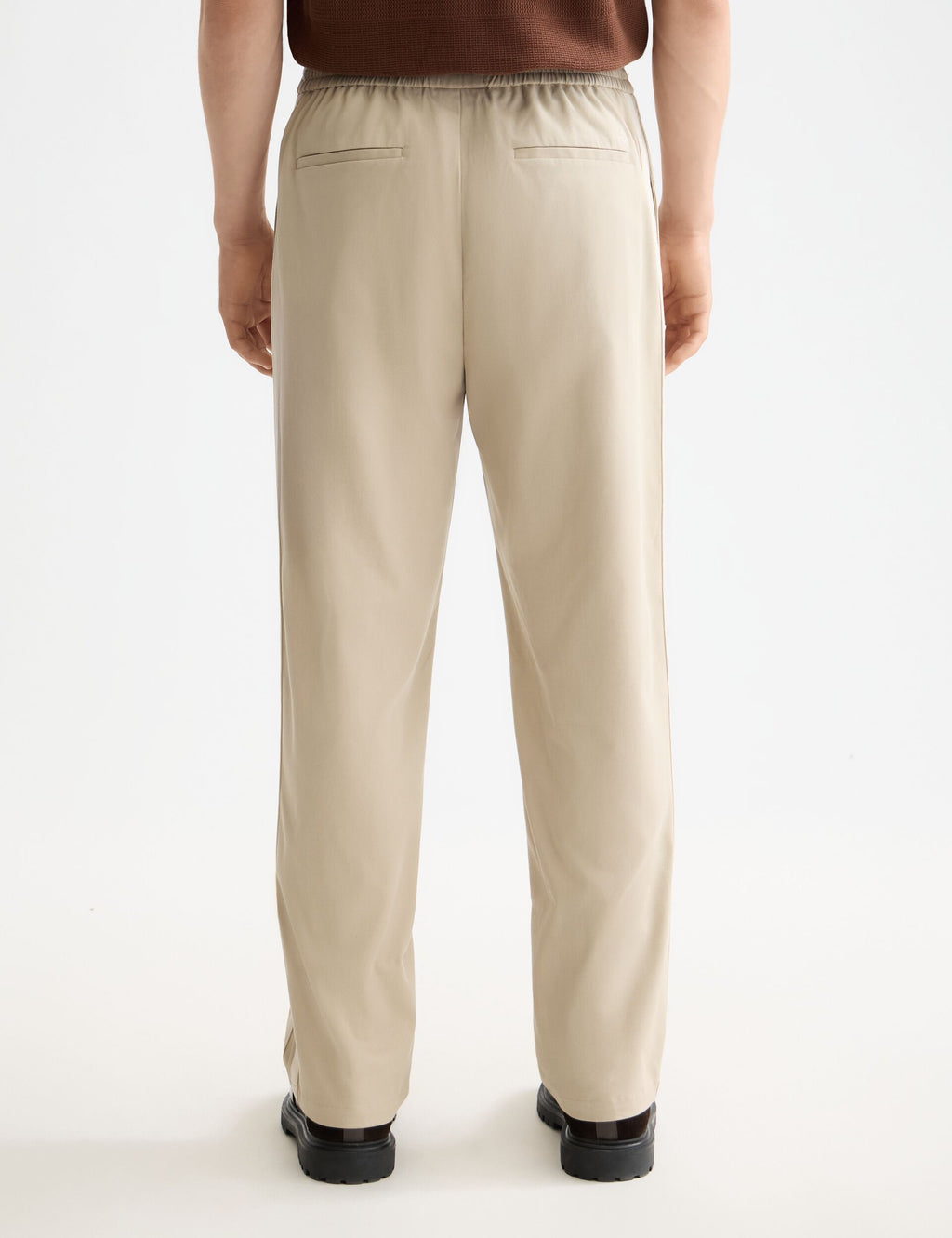 Tape-trimmed twill jersey pleated relaxed straight jogger