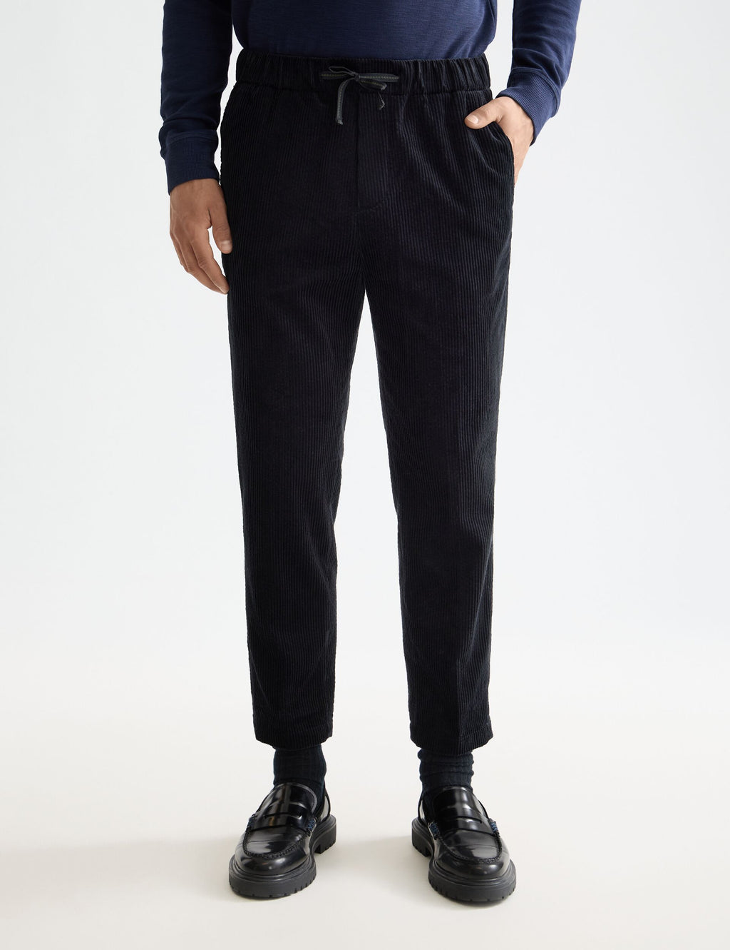 Fave - Cotton corduroy loose tapered jogger