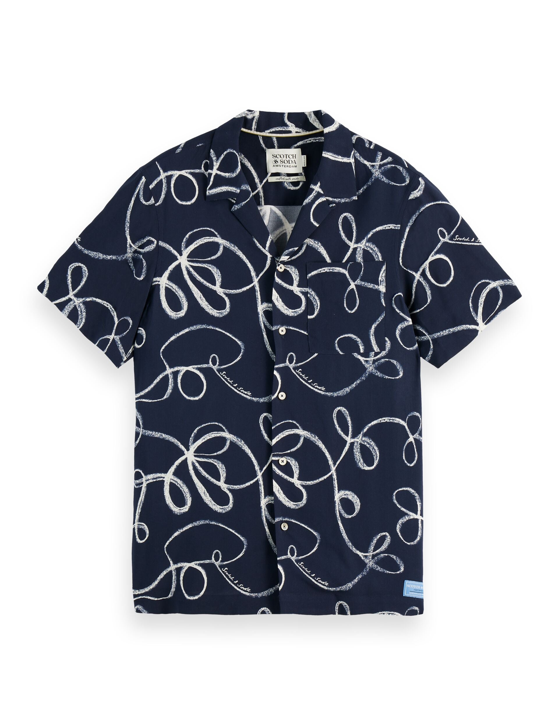 Printed short-sleeved viscose shirt