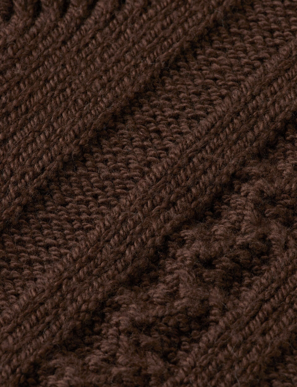 V-Neck chunky cable loose fit pullover