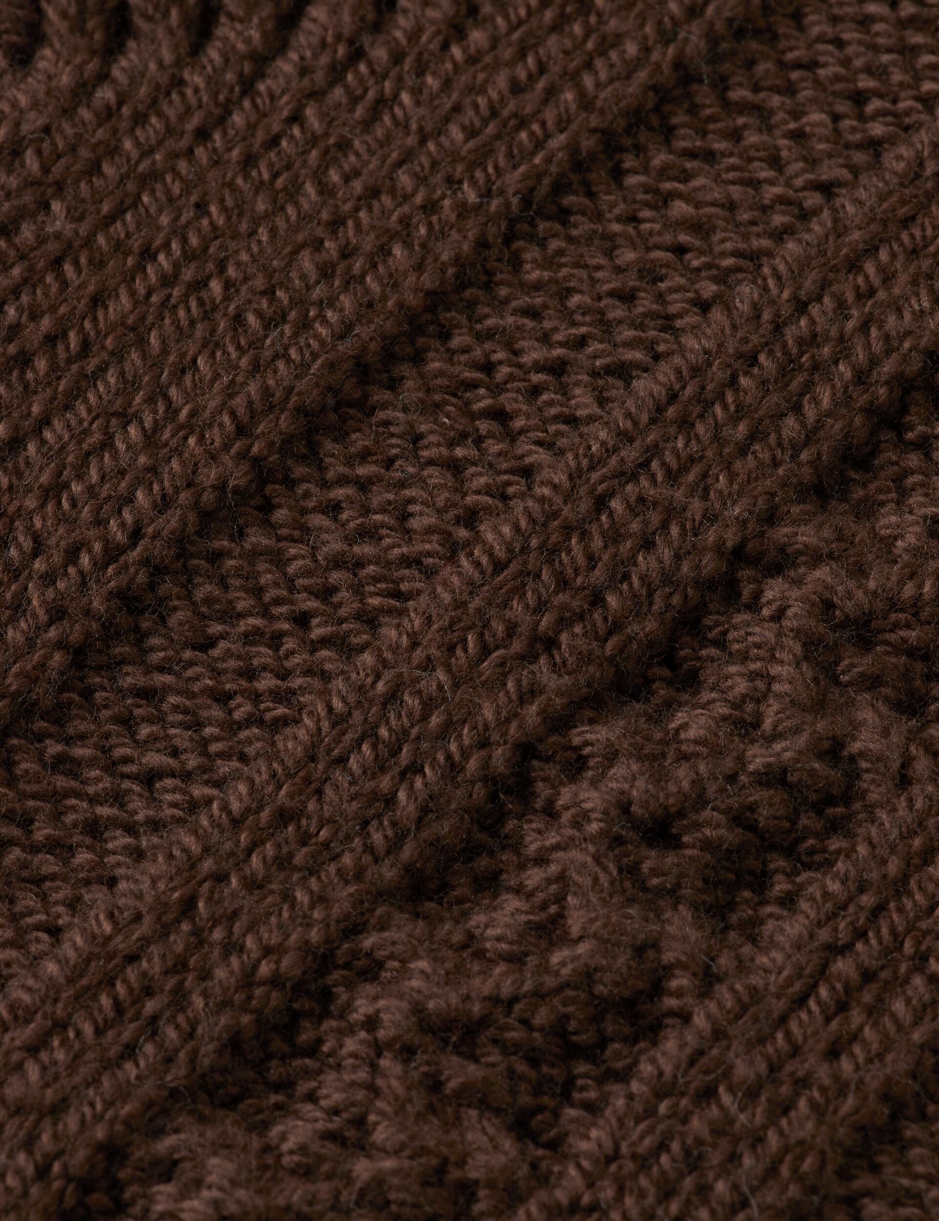 V-Neck chunky cable loose fit pullover