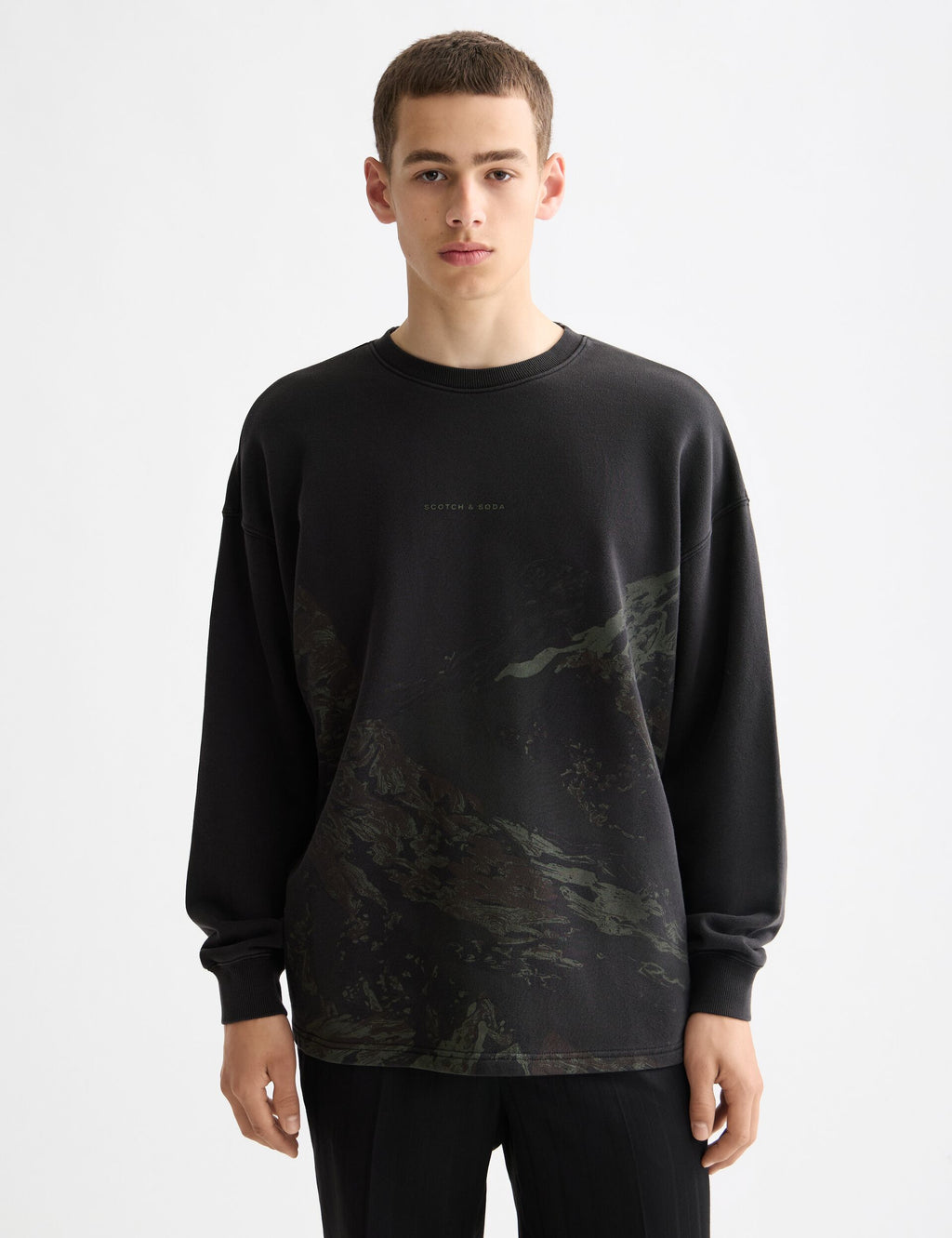 Loose Fit Overdyed AW Sweatshirt