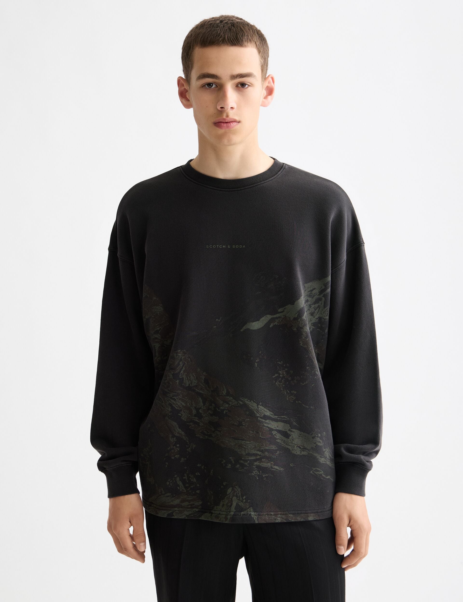 Loose Fit Overdyed AW Sweatshirt