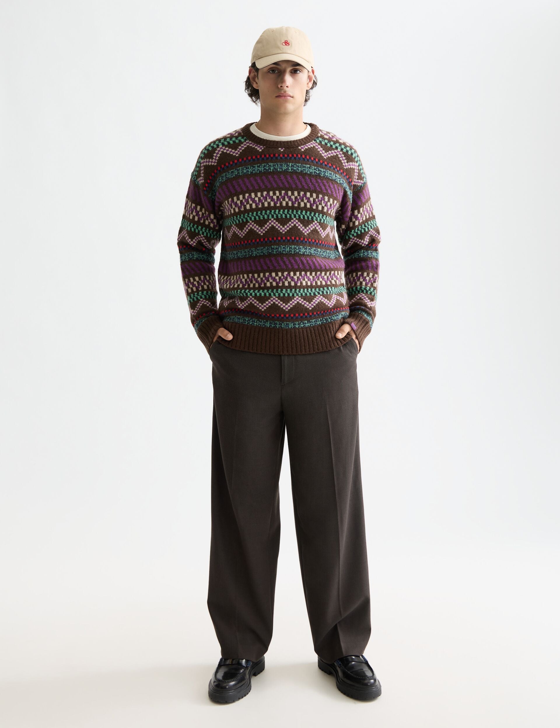 Jacquard dropped shoulder crewneck