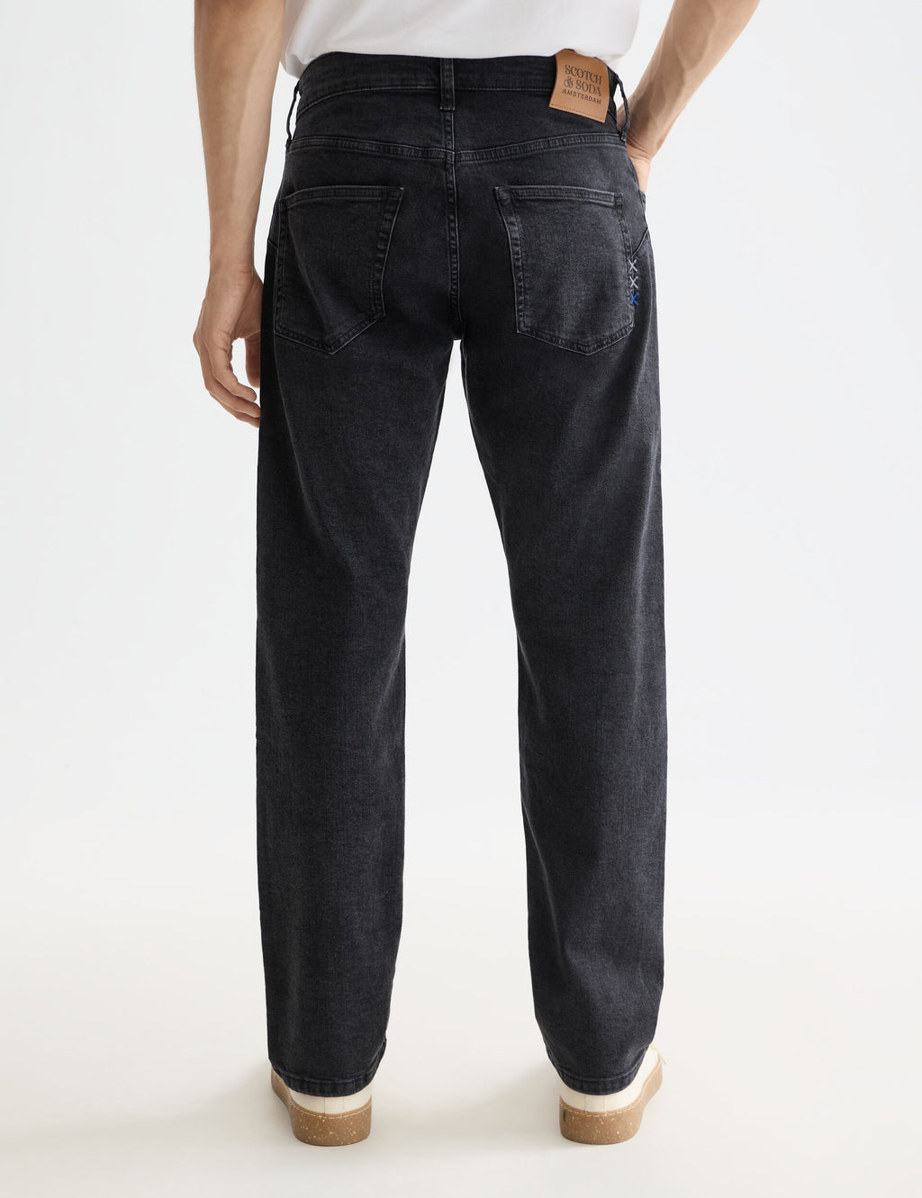 CORE The Zee straight jeans — City Black