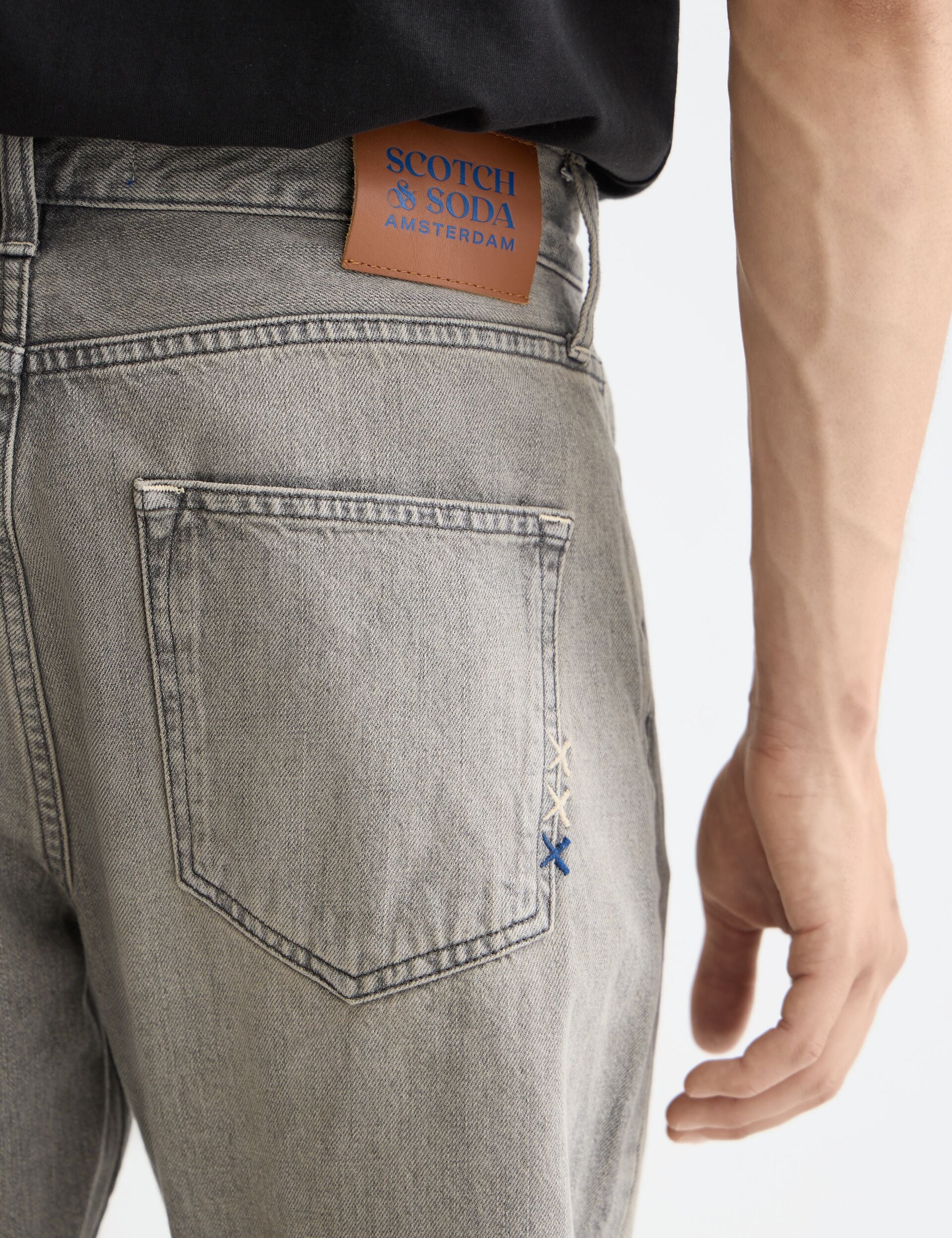 Premium Denim & Stylish Jeans – Scotch & Soda