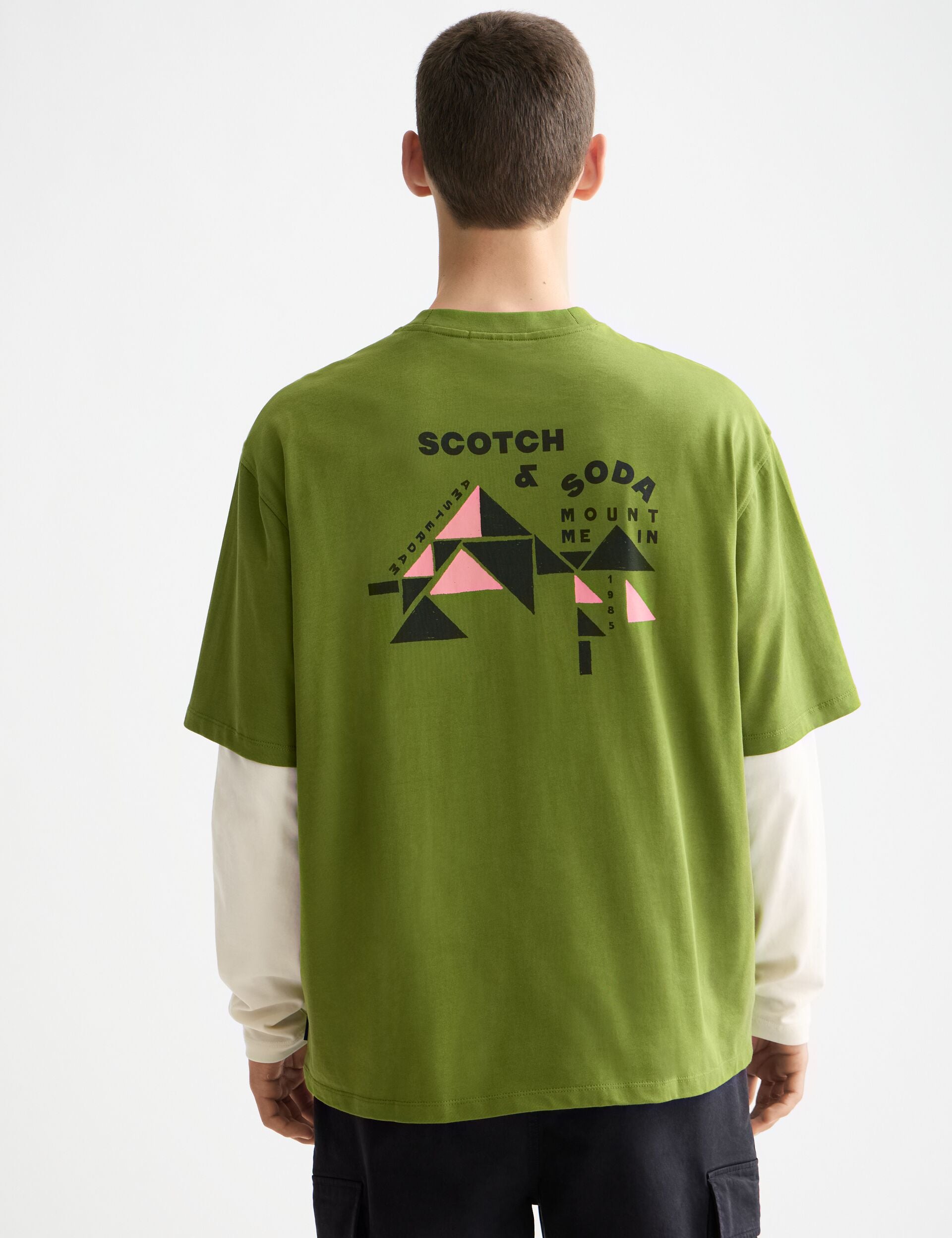 Loose fit front and back artwork t-shirt