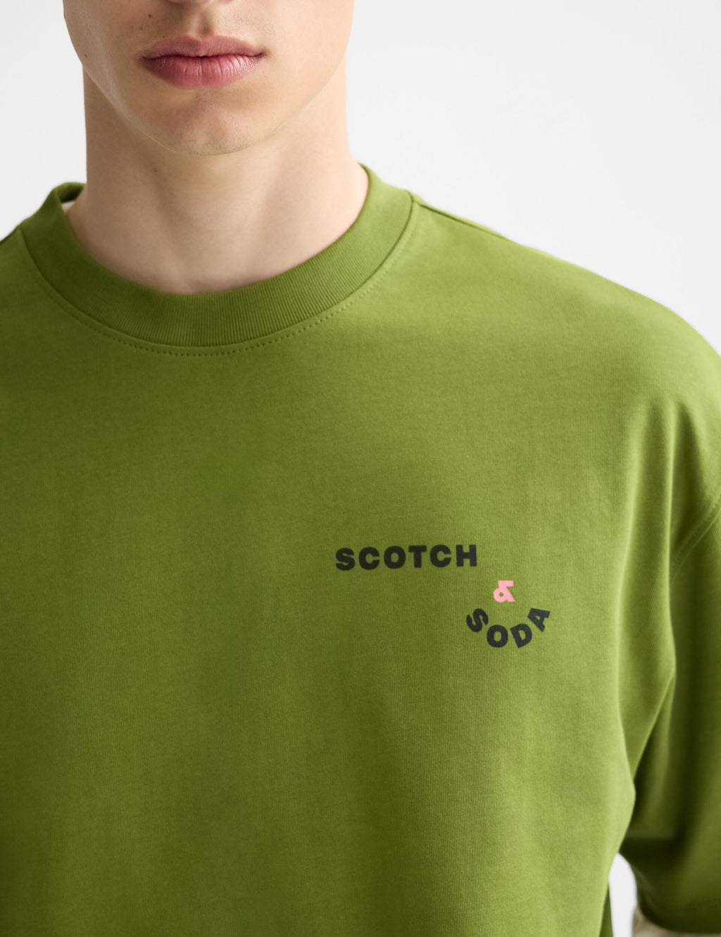 Loose fit front and back artwork t-shirt