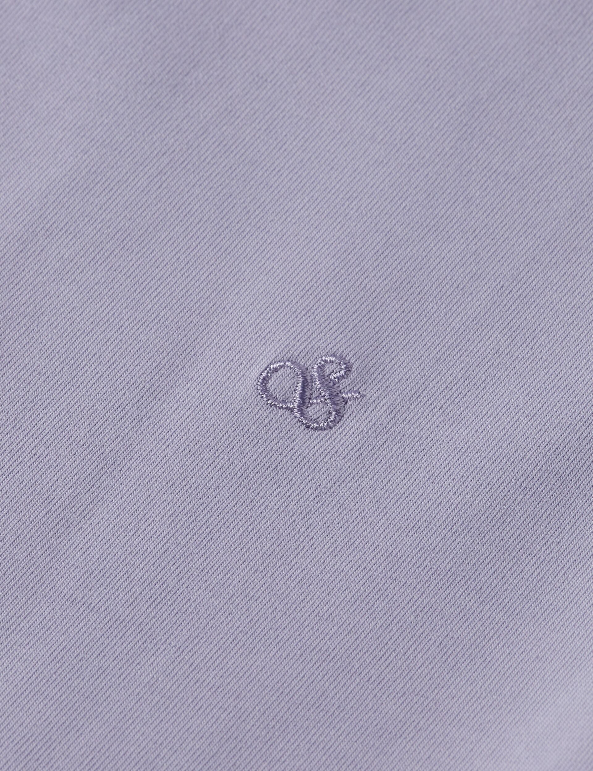 Fitted rolled-up sleeve T-shirt