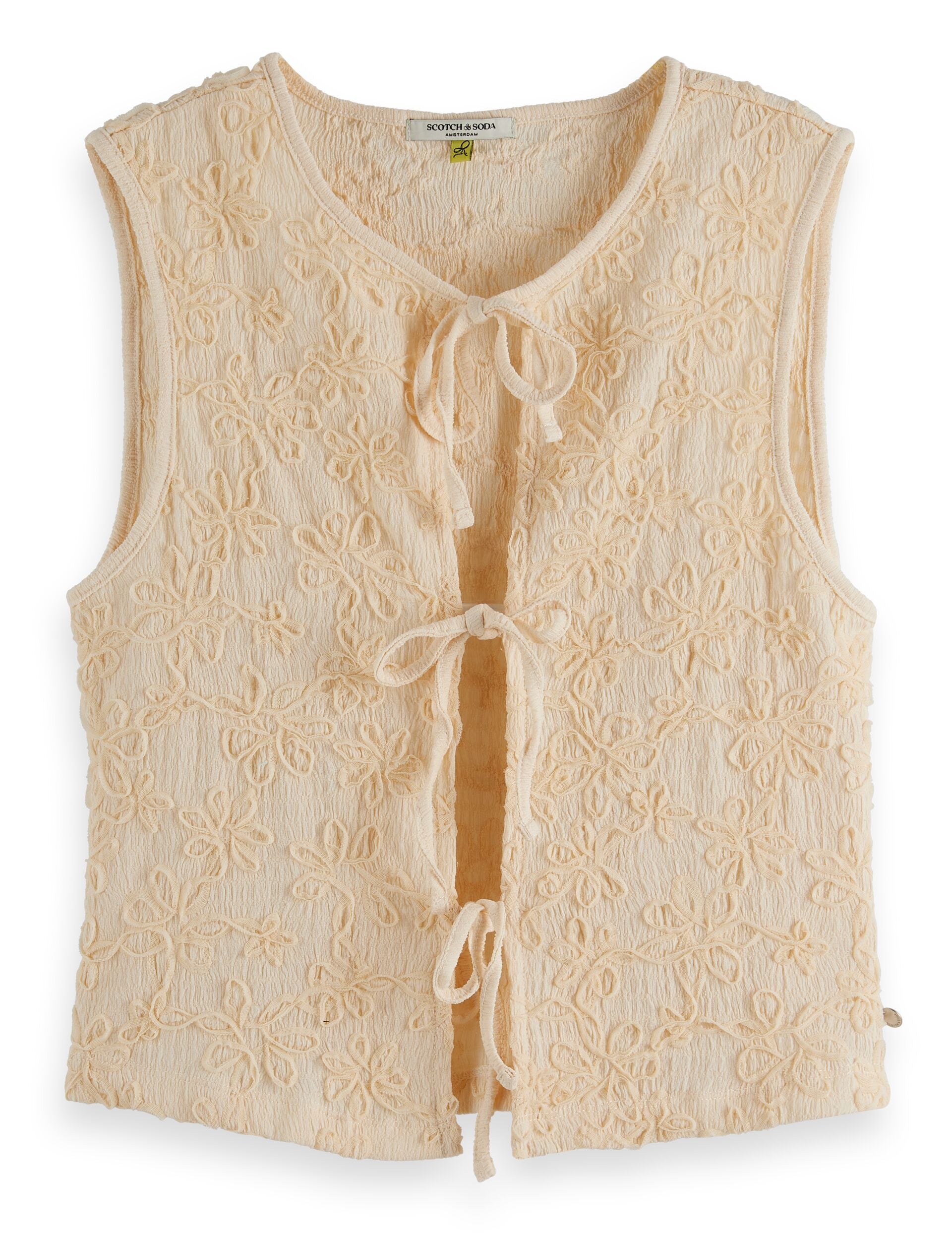 Bow closure structured tank