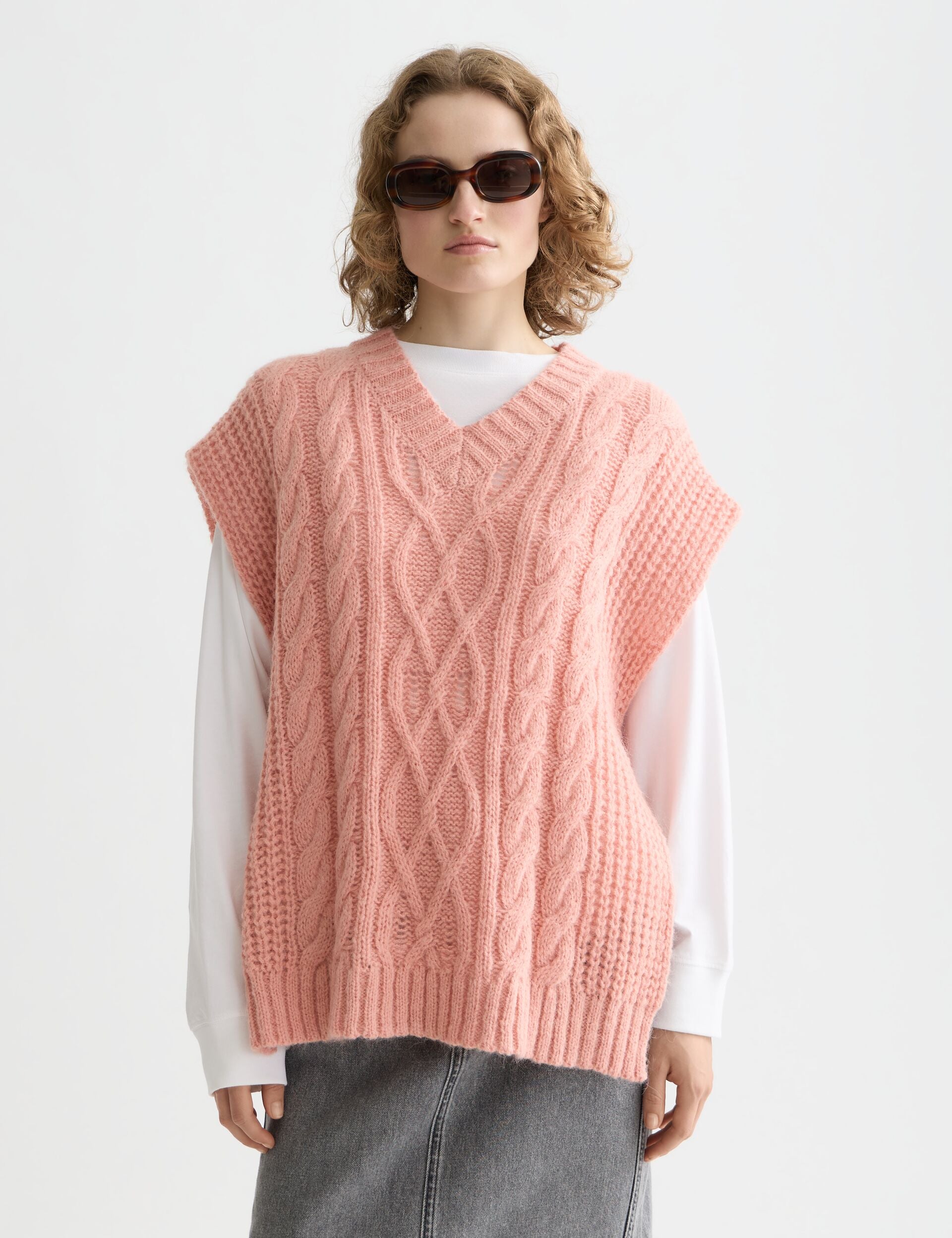 Cable stitch spencer