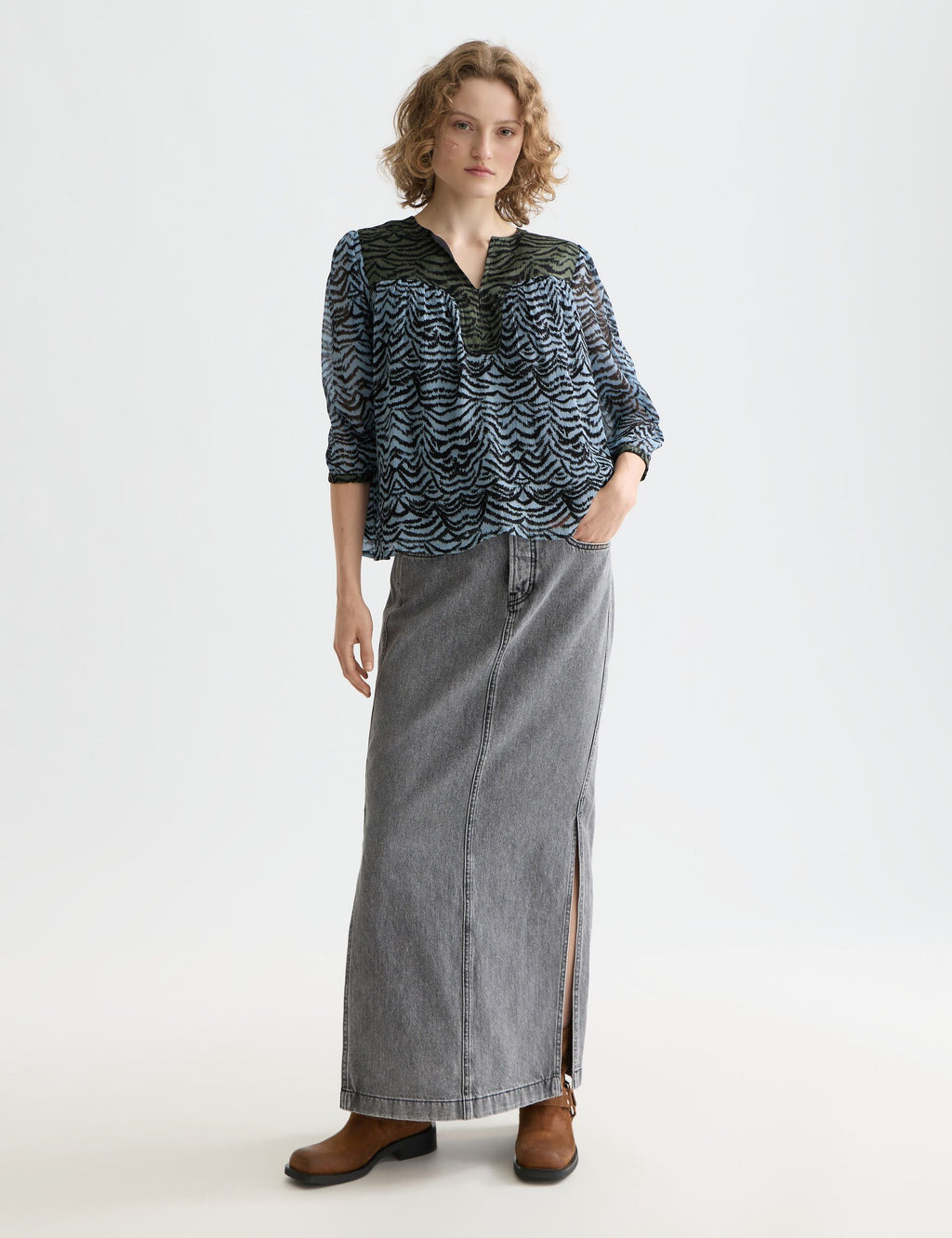 Contrast yoke short sleeve top