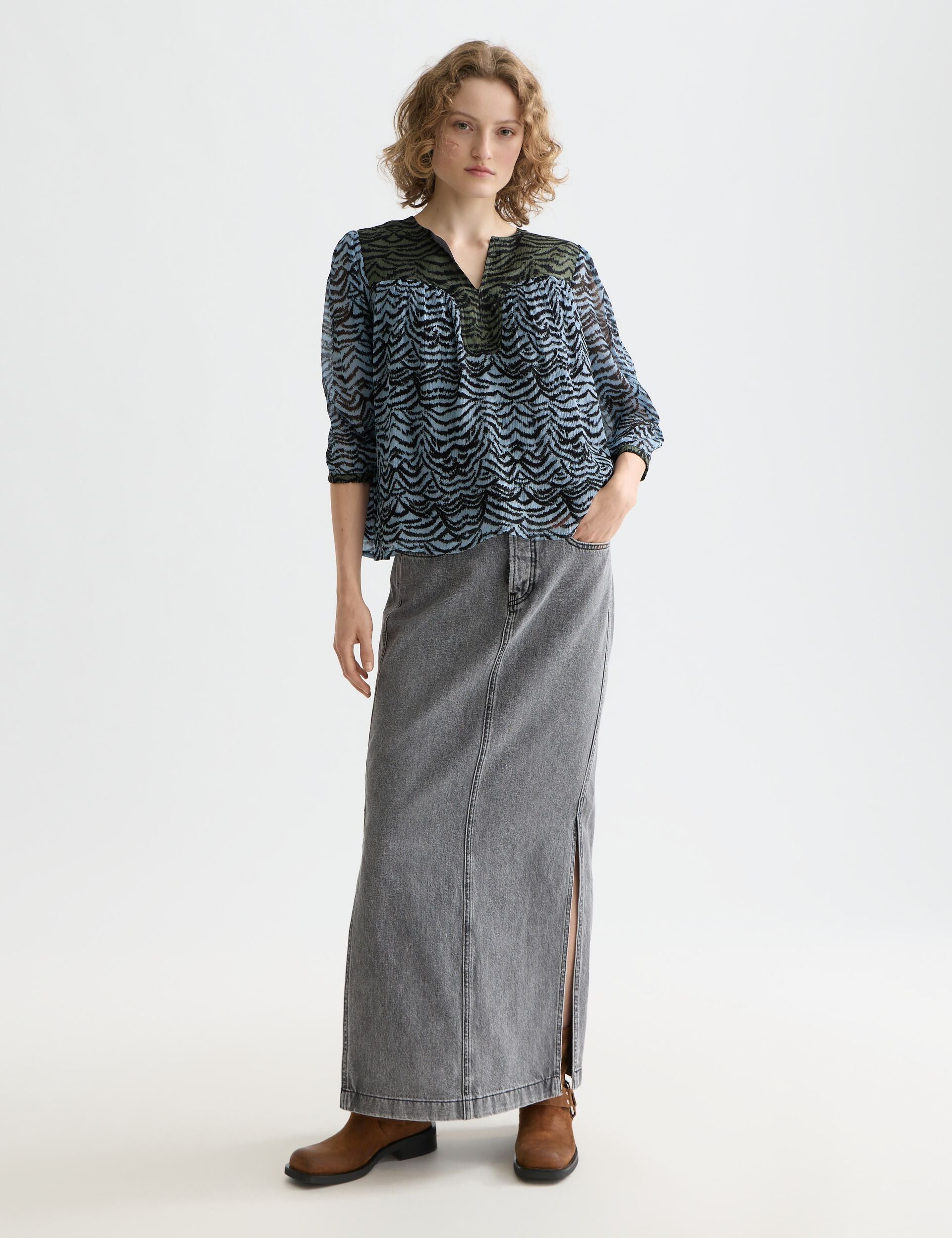 Contrast yoke short sleeve top