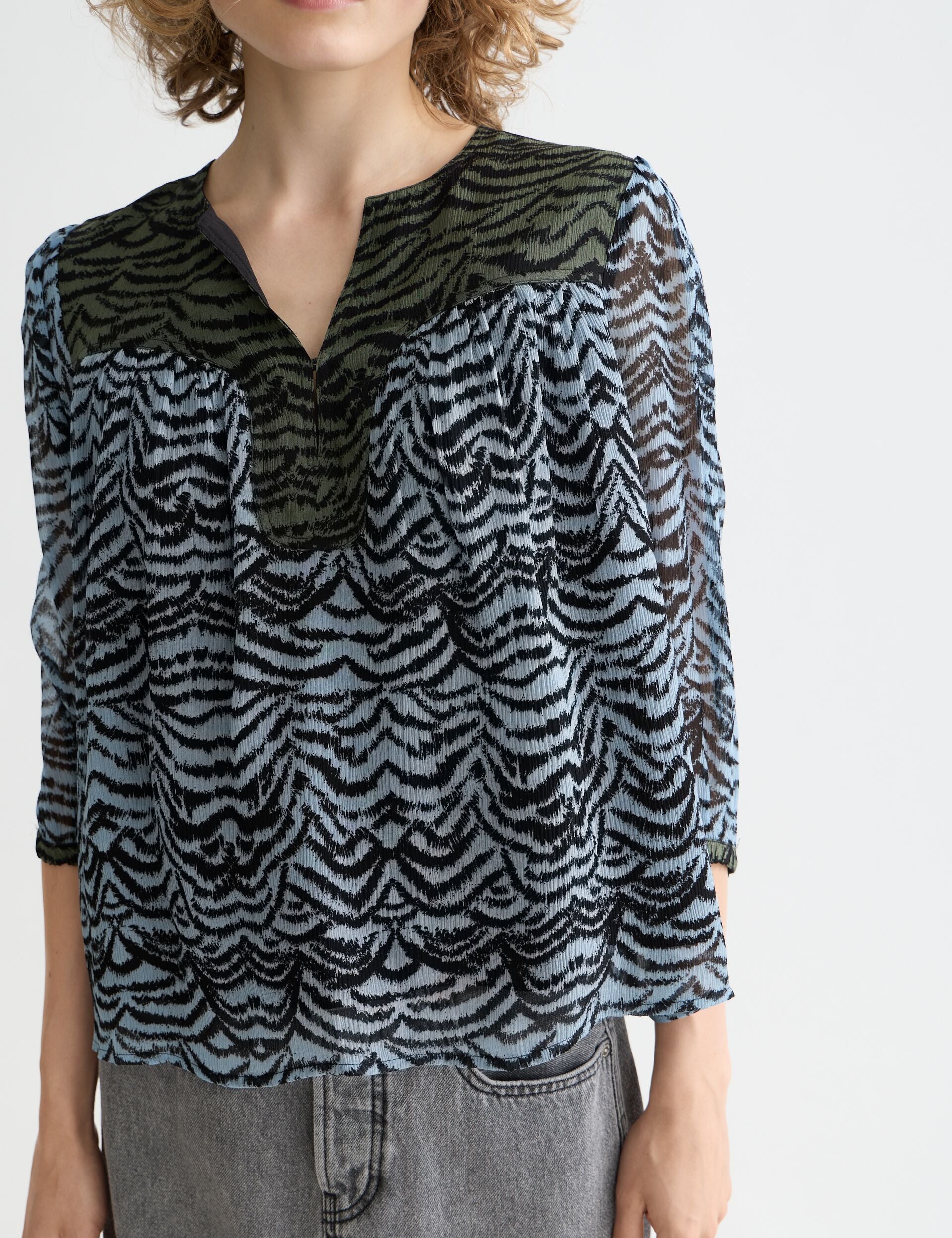 Contrast yoke short sleeve top