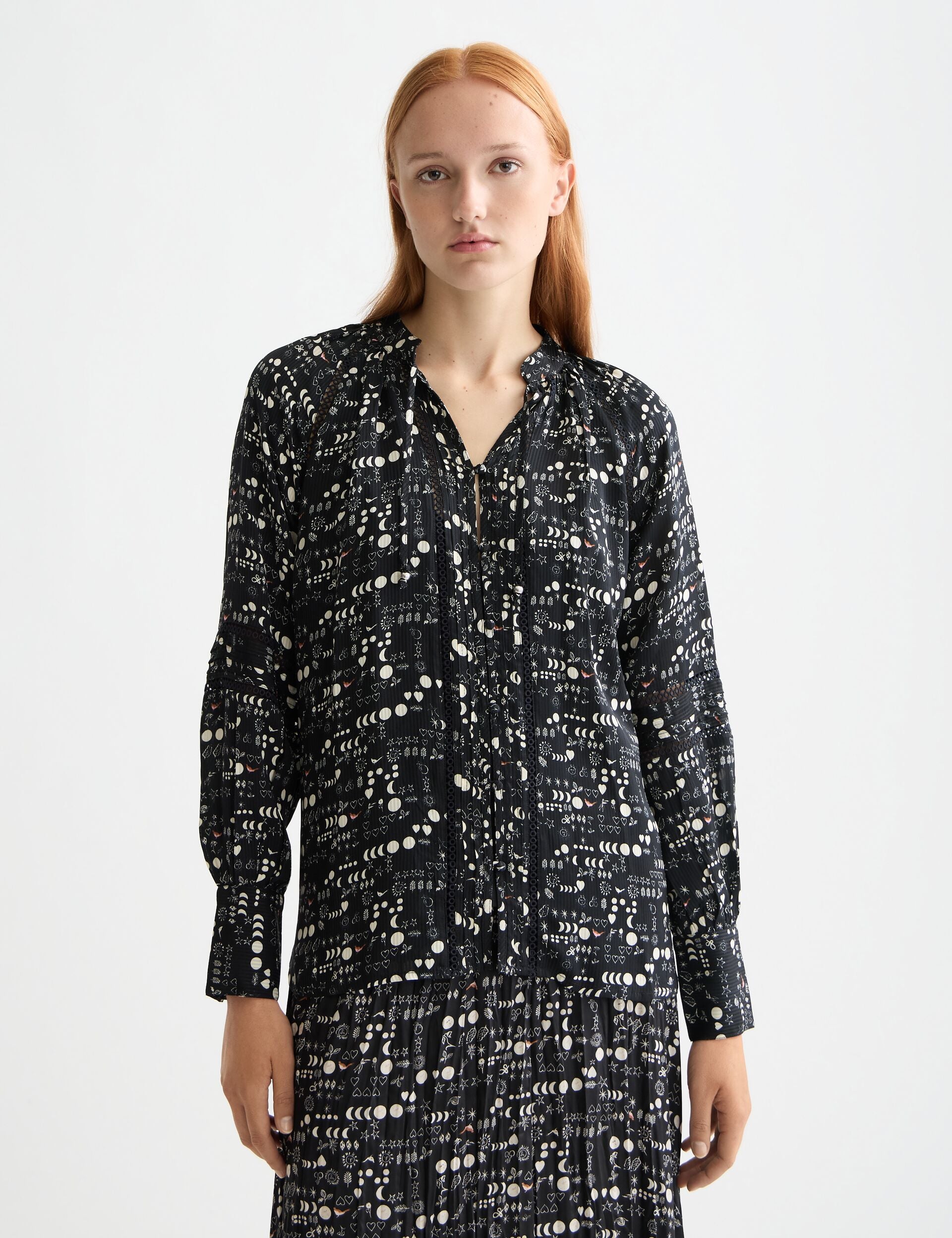 Shirt with lace and ties