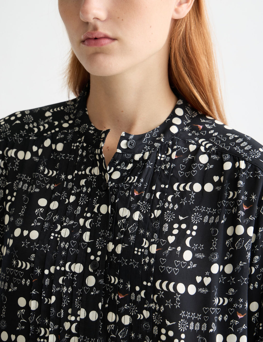 Shirt with lace and ties