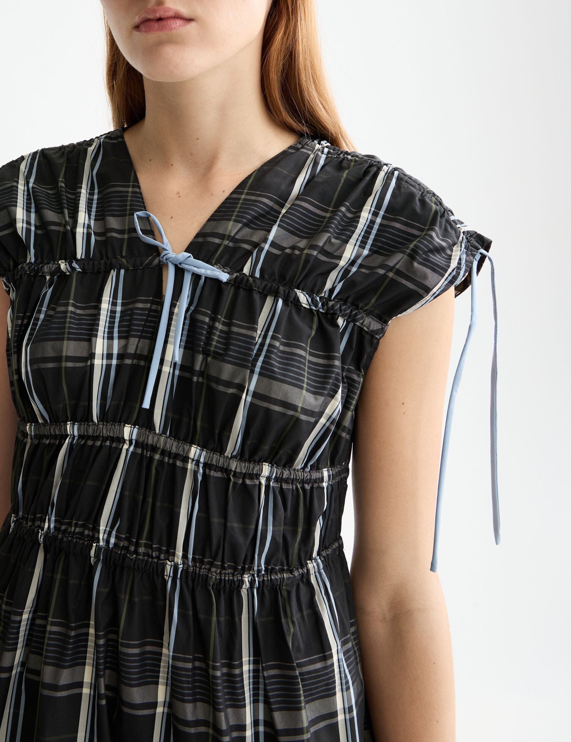 Gathered Taffeta midi dress with tied details