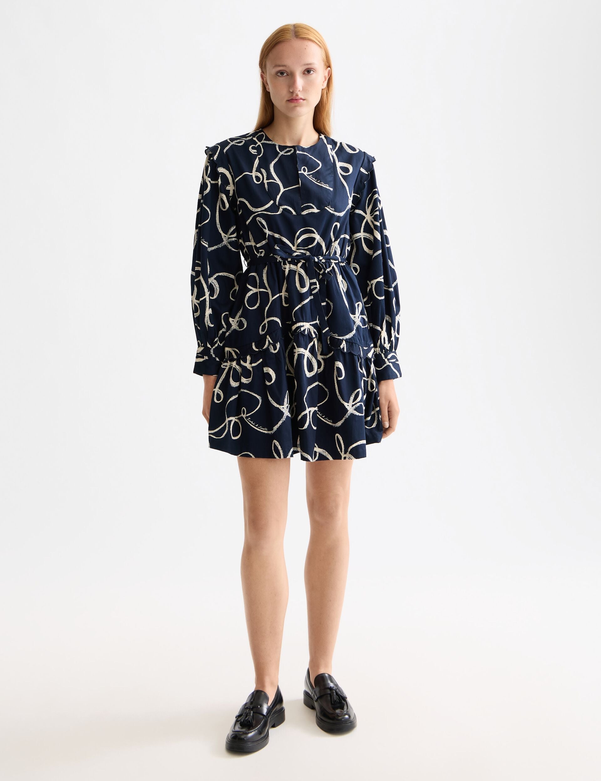 Scallop trim long sleeve mini dress