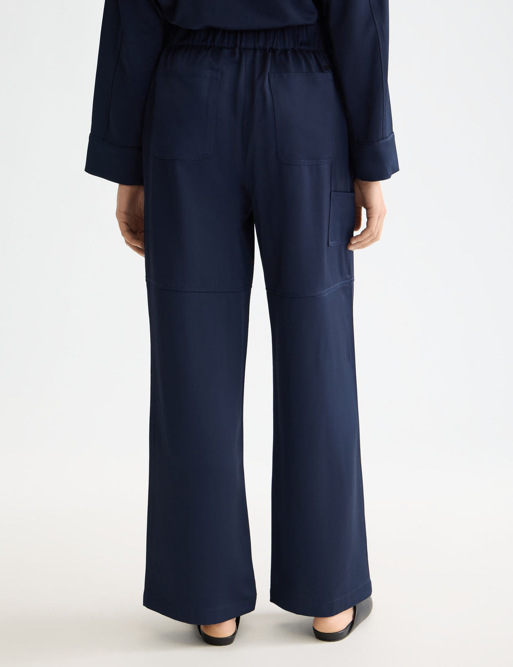 Noa - high rise wide leg pull on satin pant