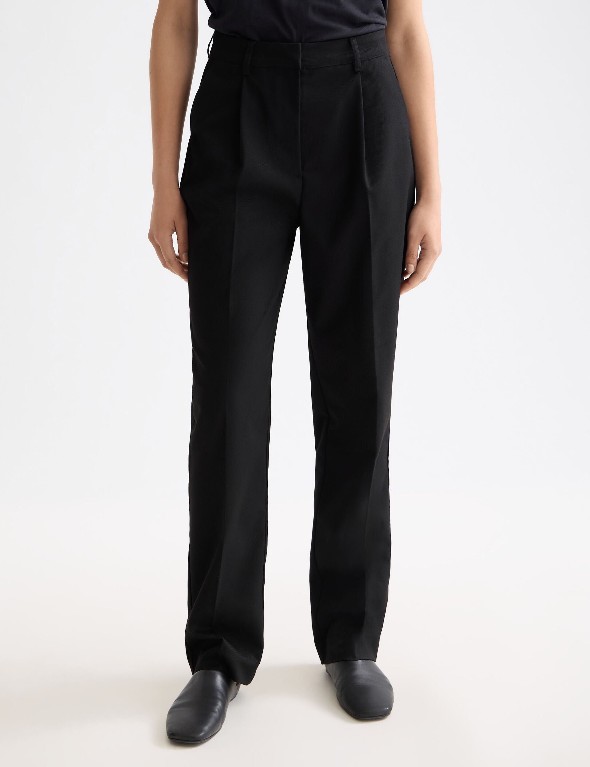 Robyn high rise relaxed gabardine tapered pant