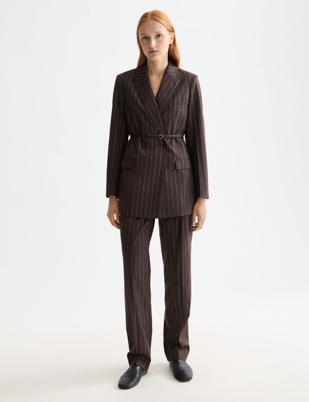 Robyn - high rise relaxed tapered leg