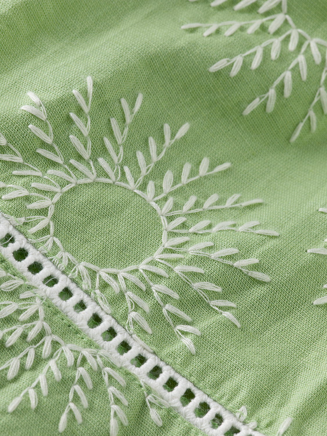 Cotton-Linen Embroidered Short Sleeve Shirt