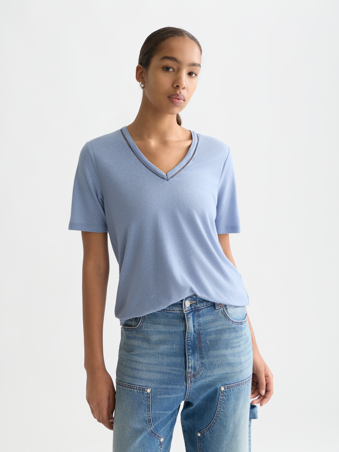 Linen V-Neck T-Shirt