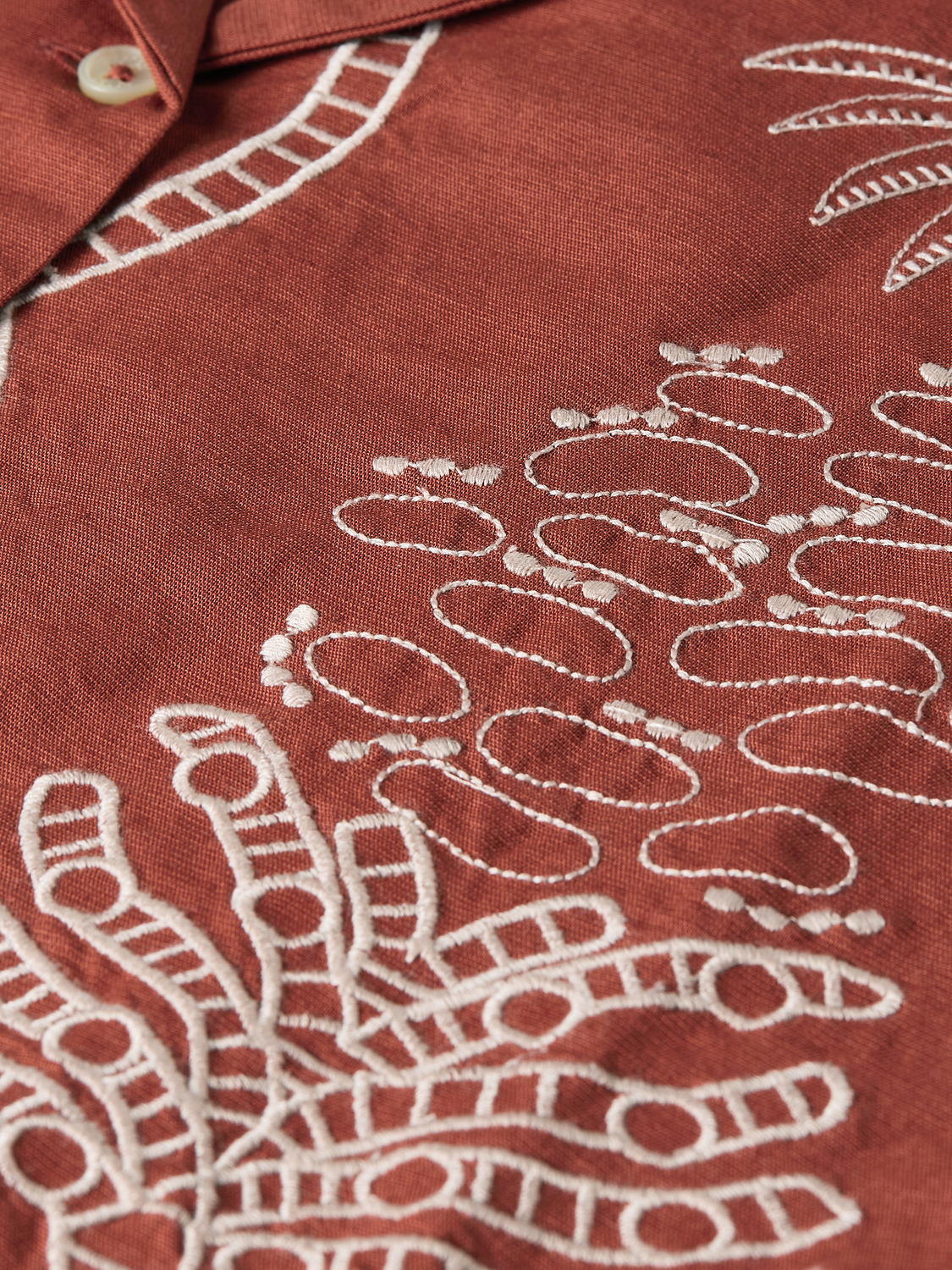 Embroidered Short Sleeved Fitted Shirt