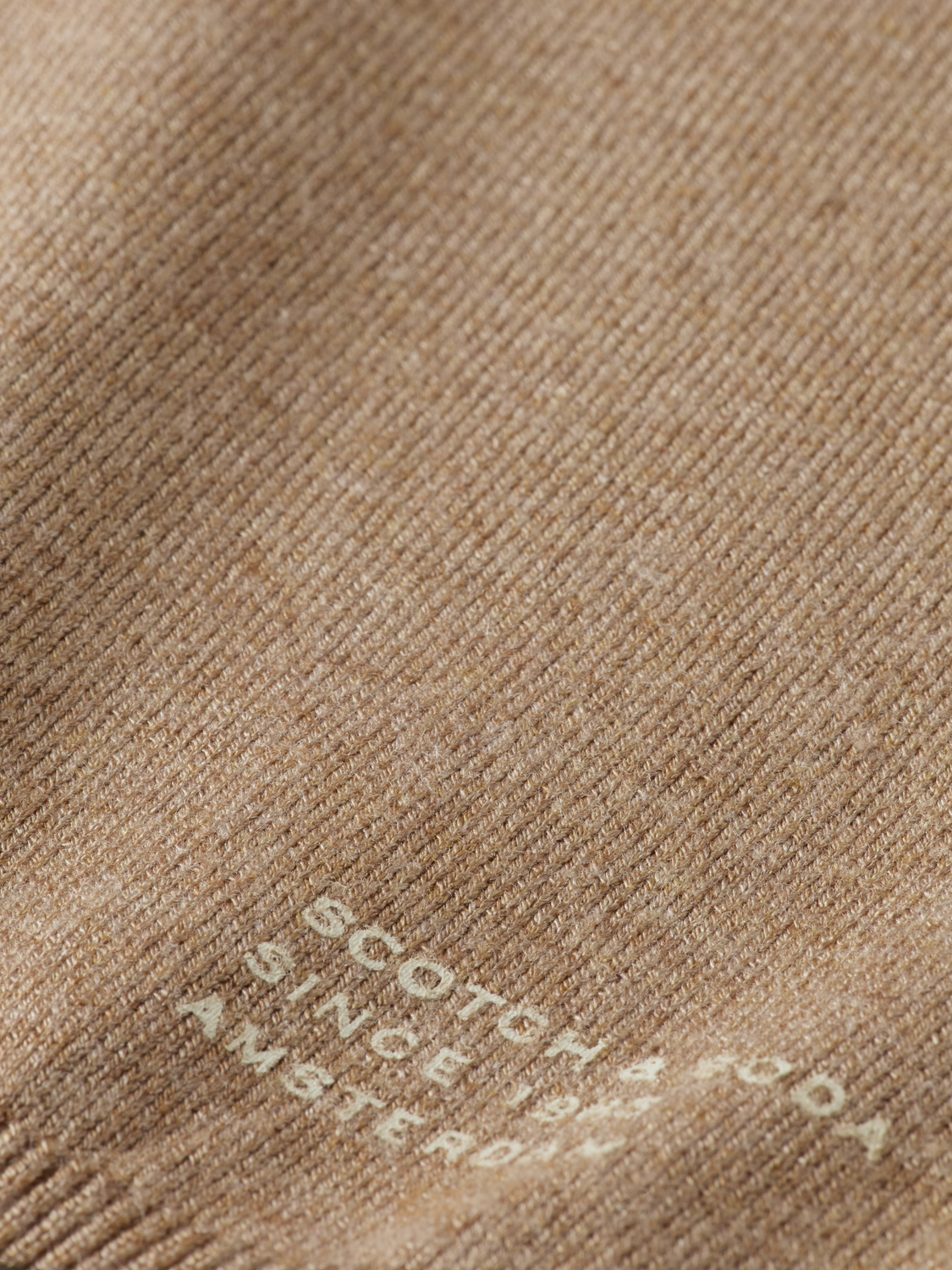 V-Neck Relaxed Pullover